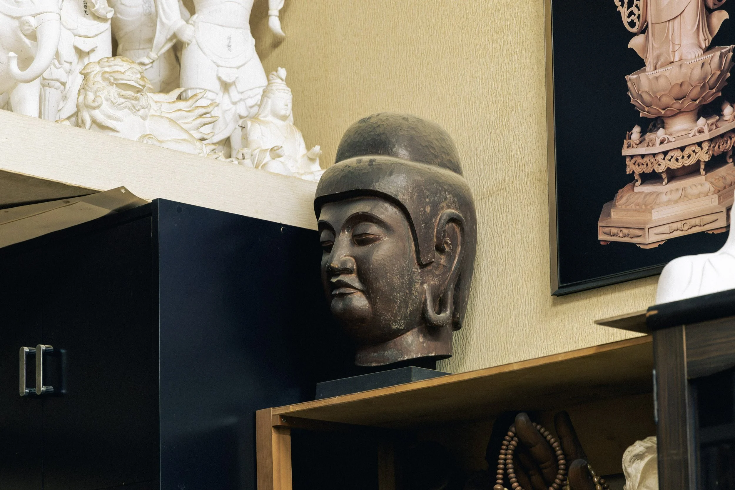 20-JP-14-BDDH-01_CarvedBuddhistIconography_大森昭夫仏像彫刻教室_2560px_069.jpg