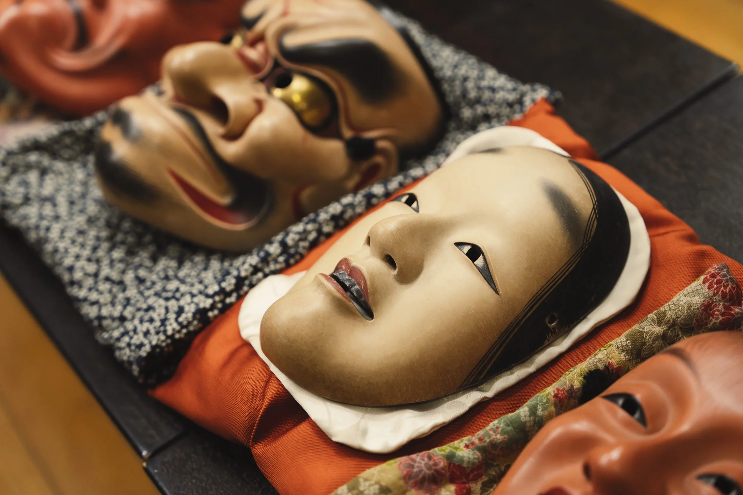 What is the Difference between Japan's Traditional Theaters?