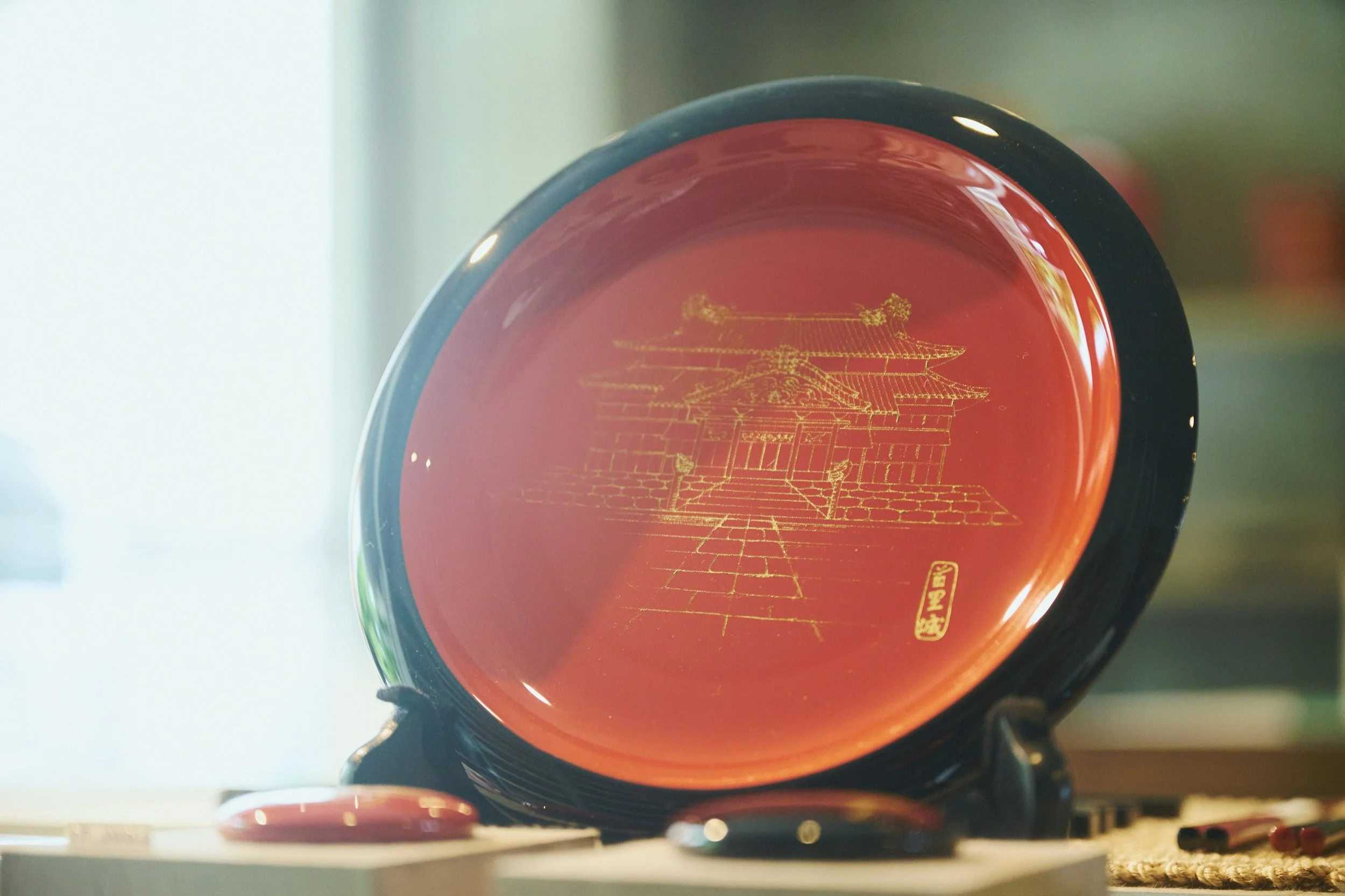 5-JP-47-LCQR-01_OKINAWA_RyukyuLacquerware_2560px_027.jpg