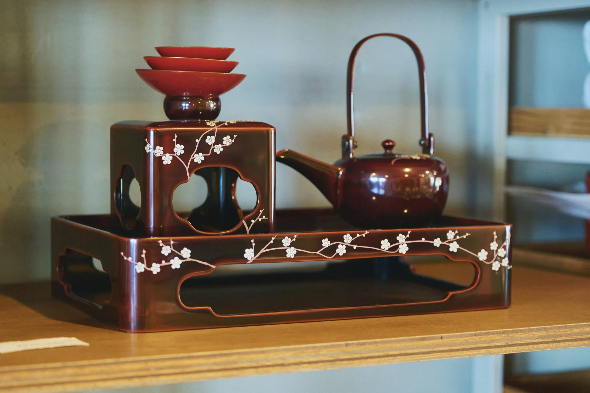 23-JP-47-LCQR-01_OKINAWA_RyukyuLacquerware_2560px_149.jpg