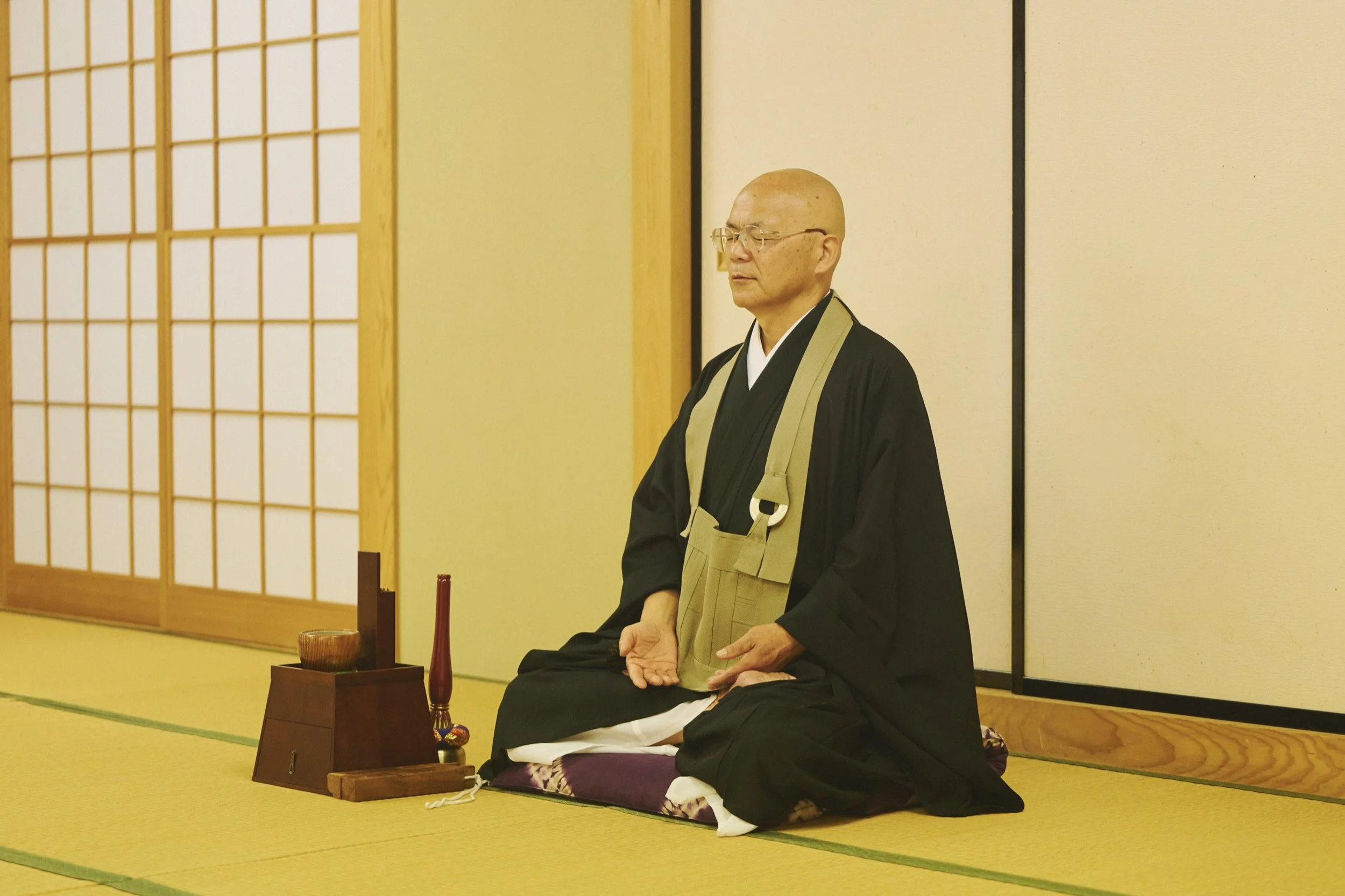 4-JP-03-ZAZN-01_MORIOKA_ZazenMeditation_2560px_031.jpg