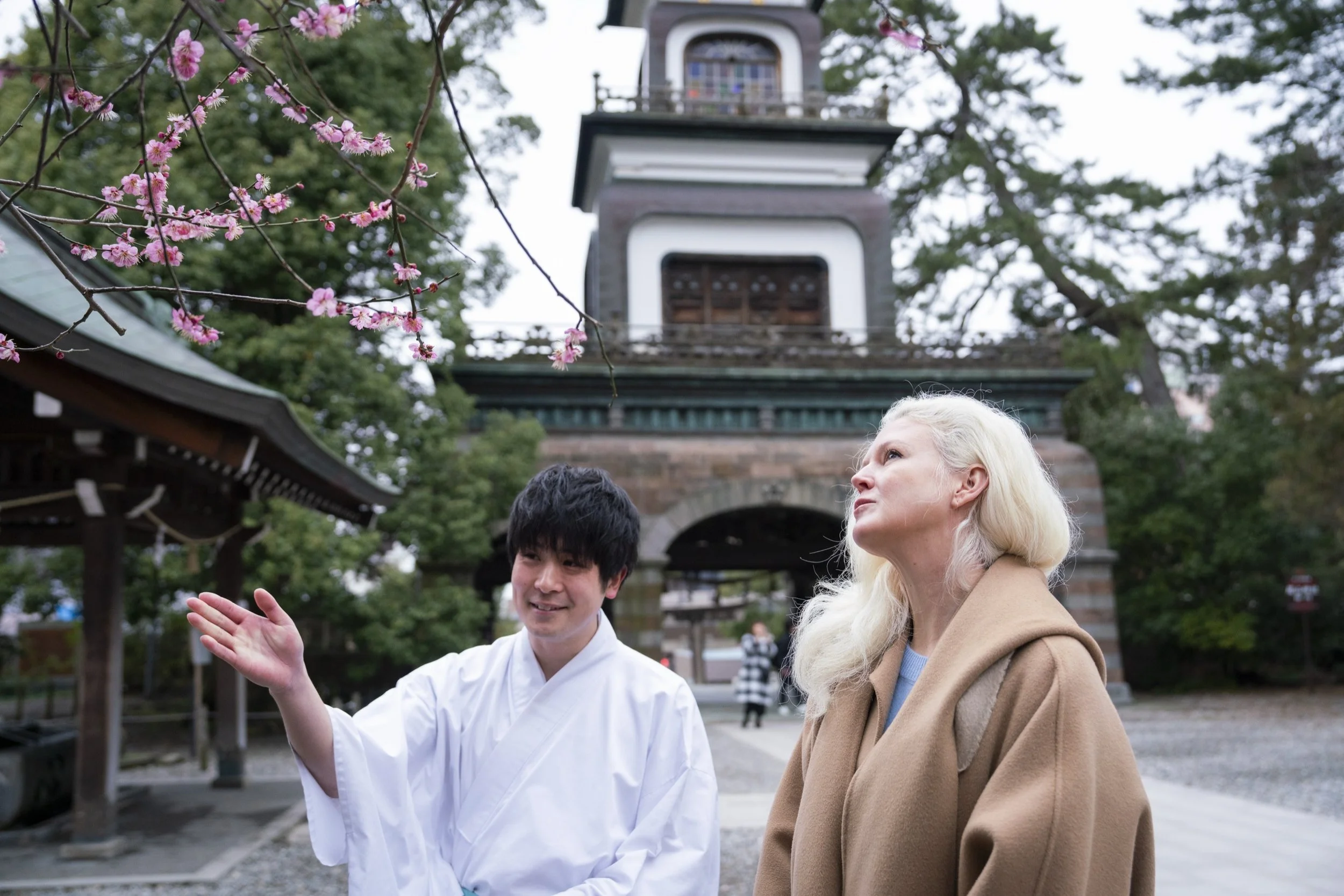 8-KANAZAWA_ShrineTour_尾山神社_2560px_053.jpg
