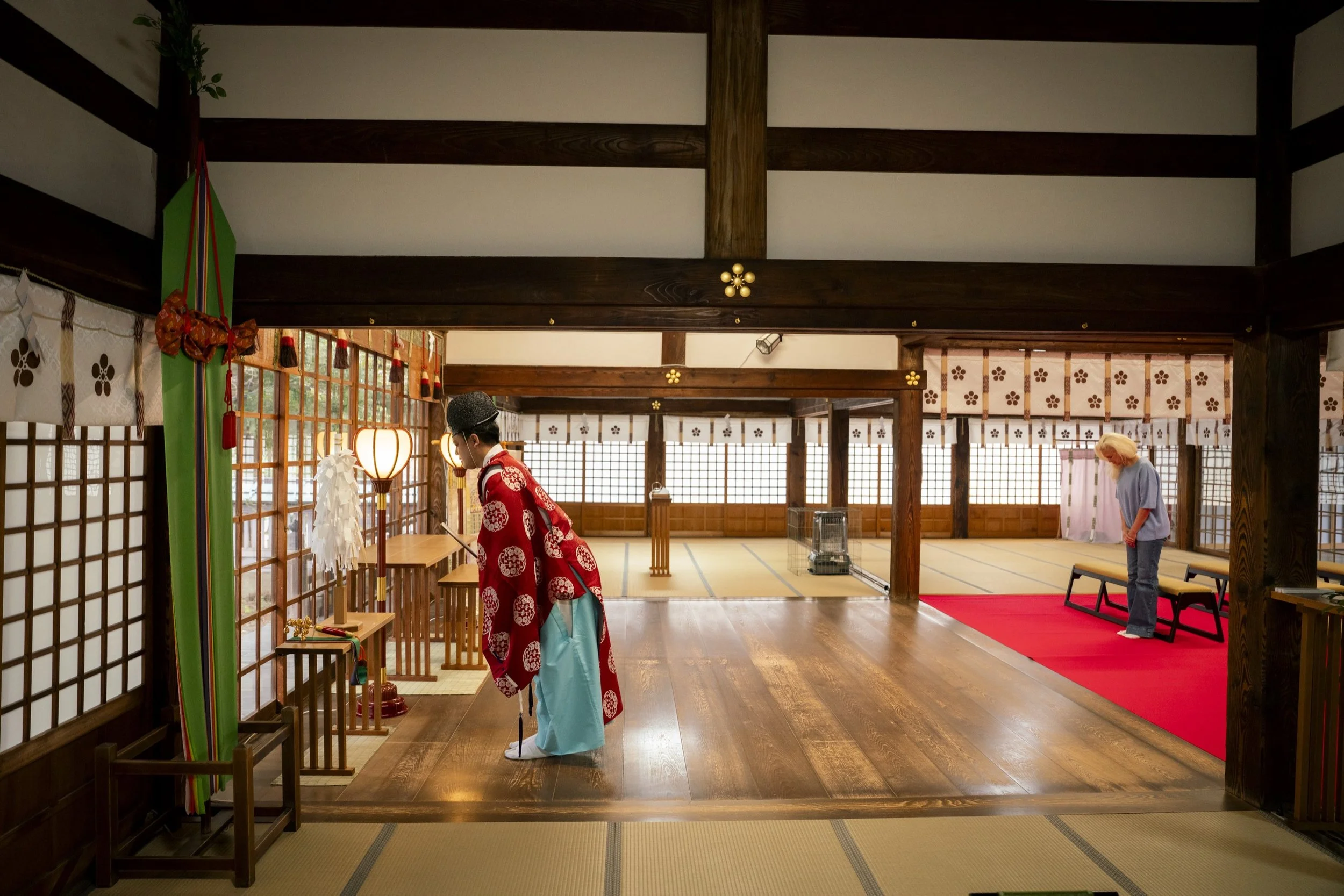 14-KANAZAWA_ShrineTour_尾山神社_2560px_092.jpg