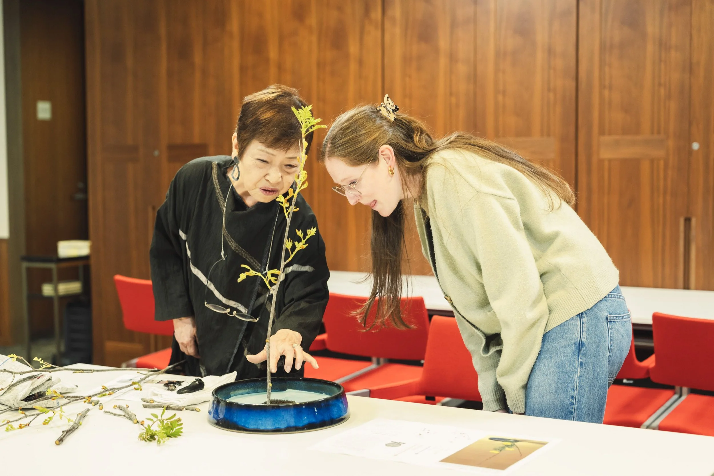 12-JP-13-IKBN-01_ikebana_龍生華道会_2560px_069.jpg