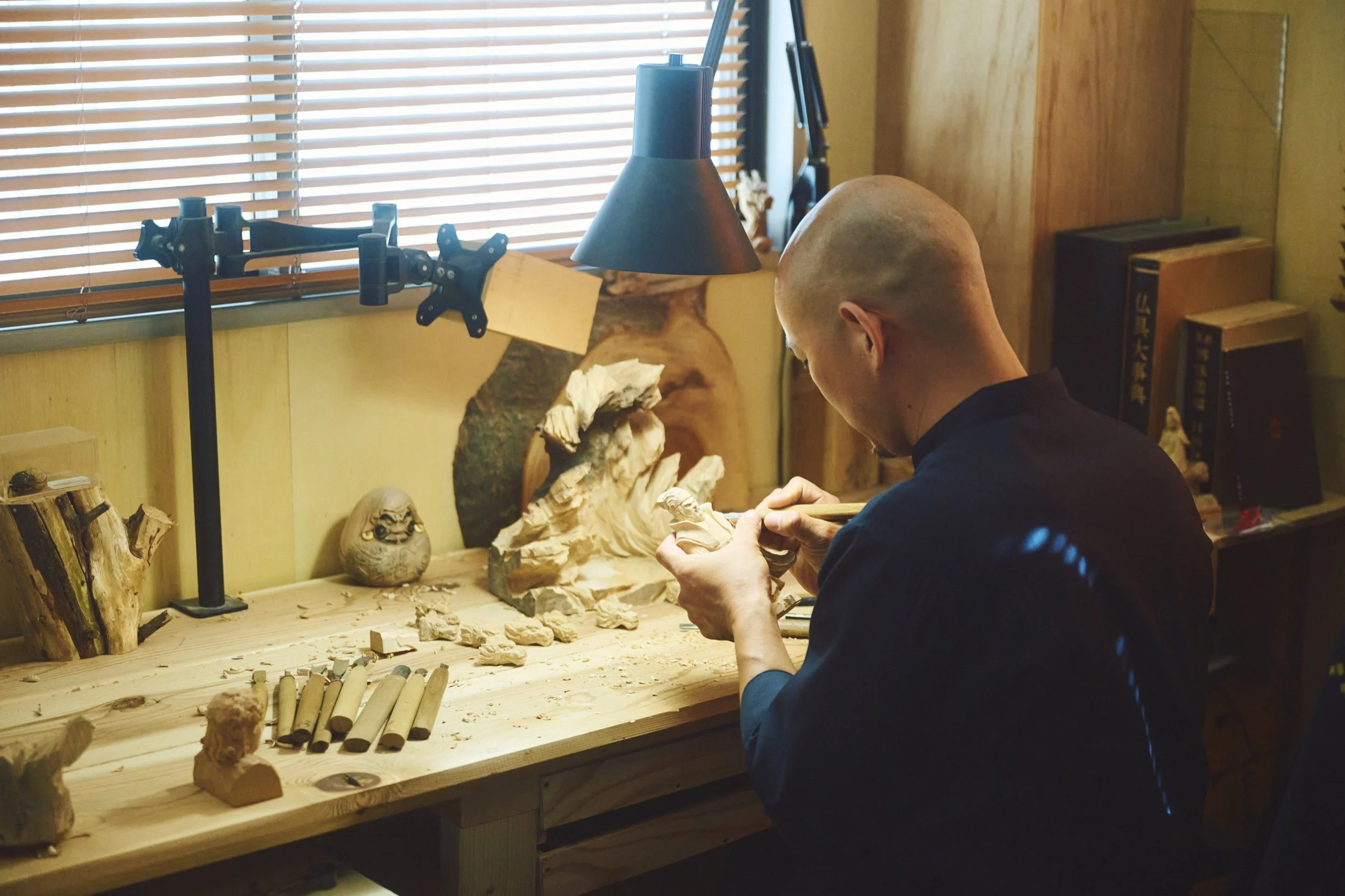 19-KYOTO_BuddhistCarving_HorieMyōkai_2560px_135.jpg