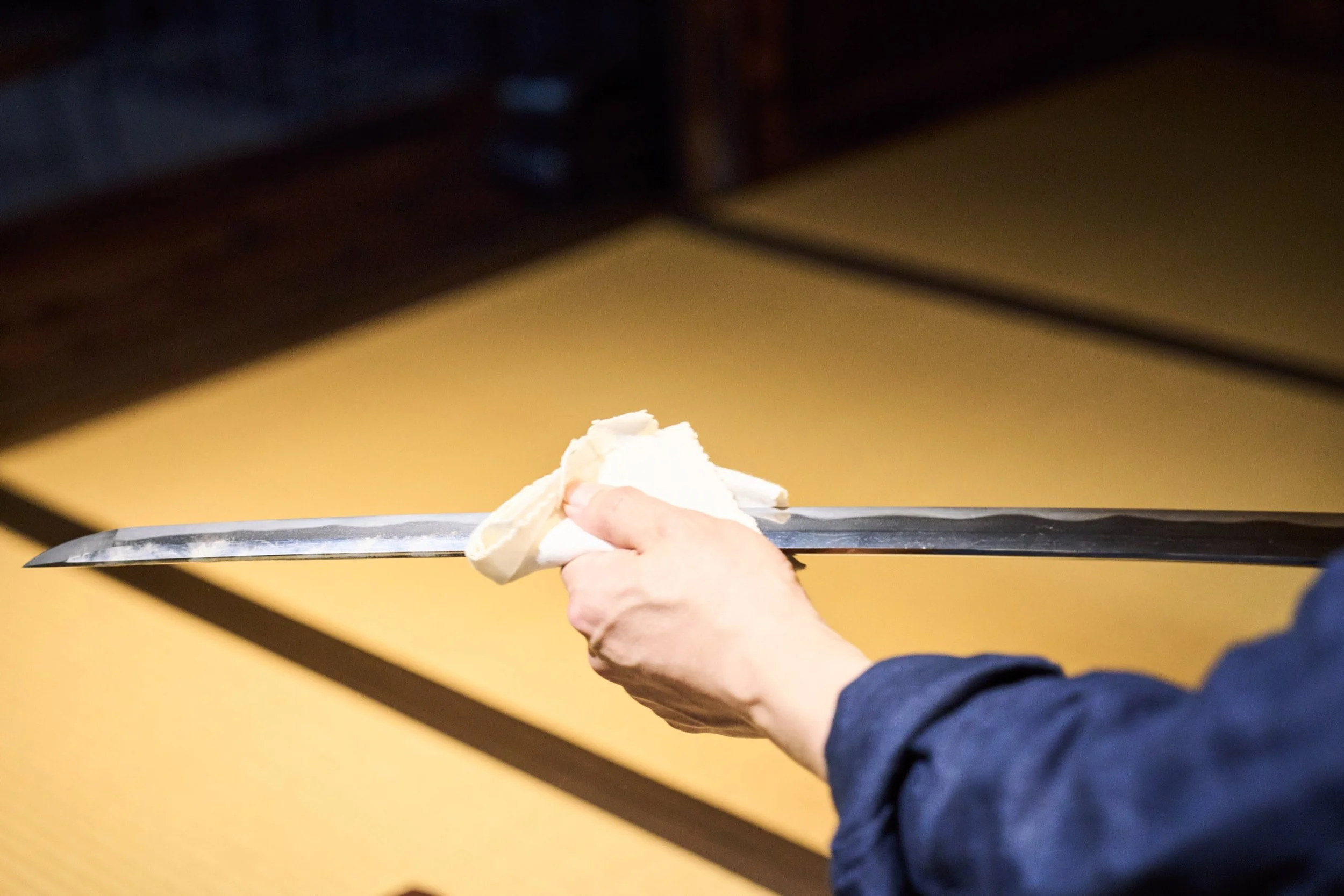 13-JP-43-BLDE-01_SamuraiMuseum+KatanaPolisher_島田美術館+正海裕人_2560px_085.jpg