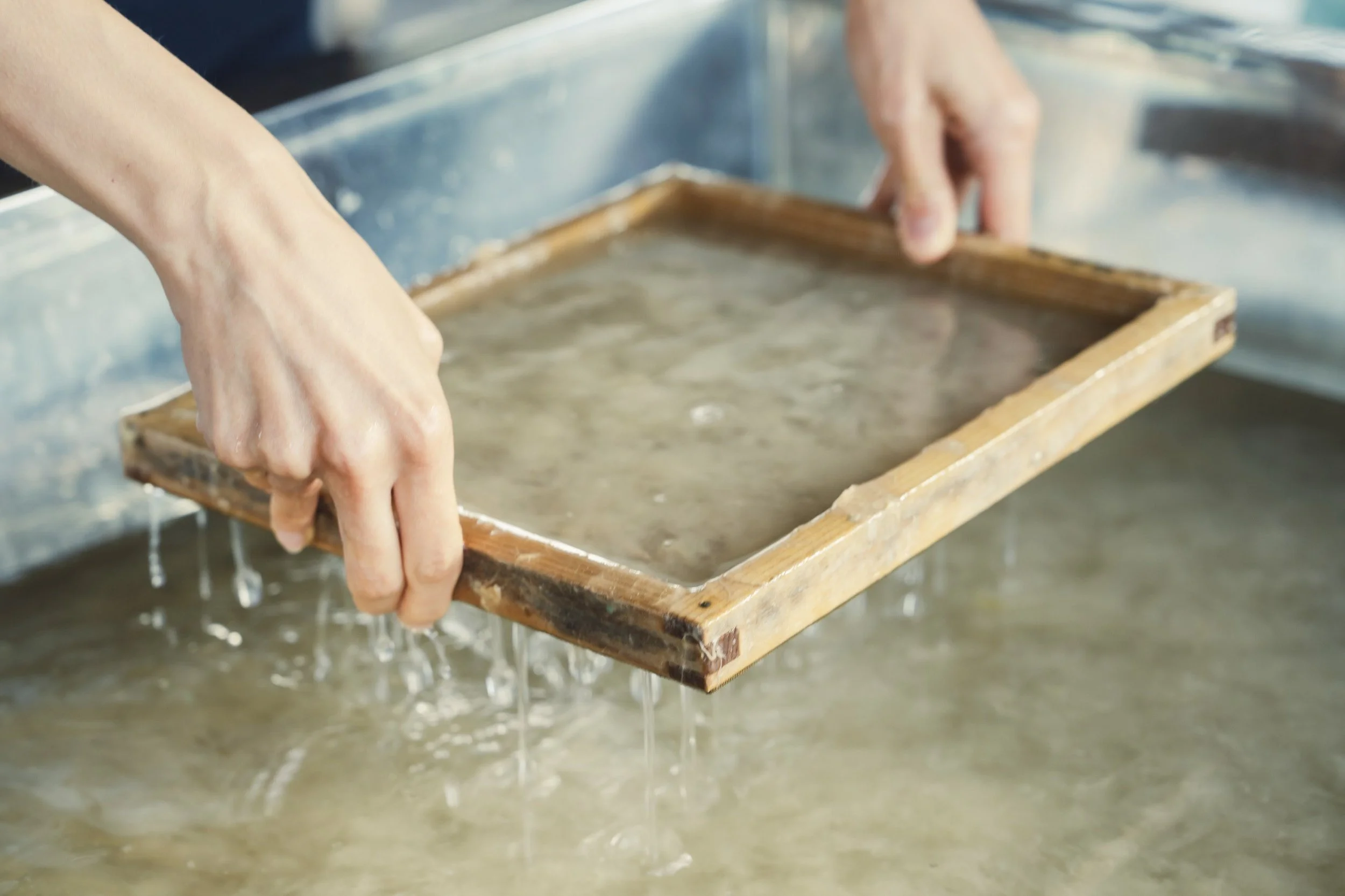 KANAZAWA_WashiPaperMaking_KagaNotoNorenkai_2560px_006.jpg
