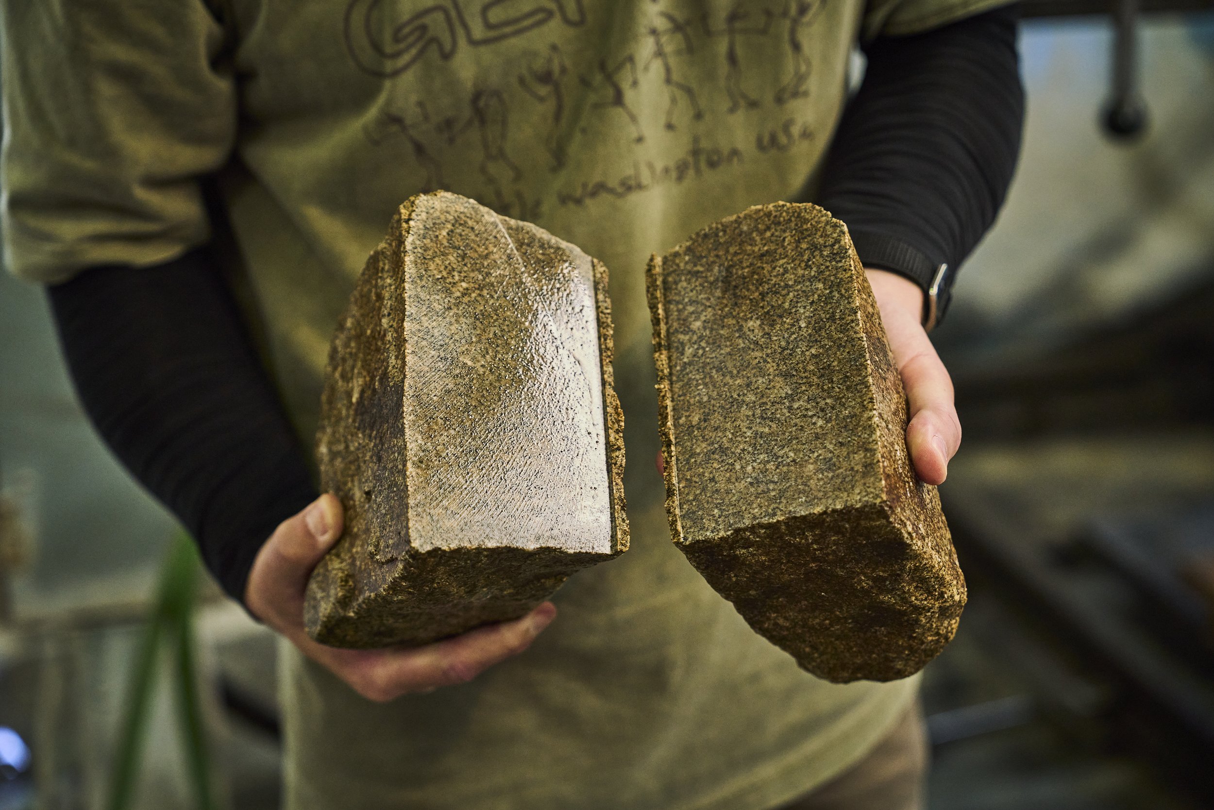 22-Takamatsu_Stone Bookend_062.jpg