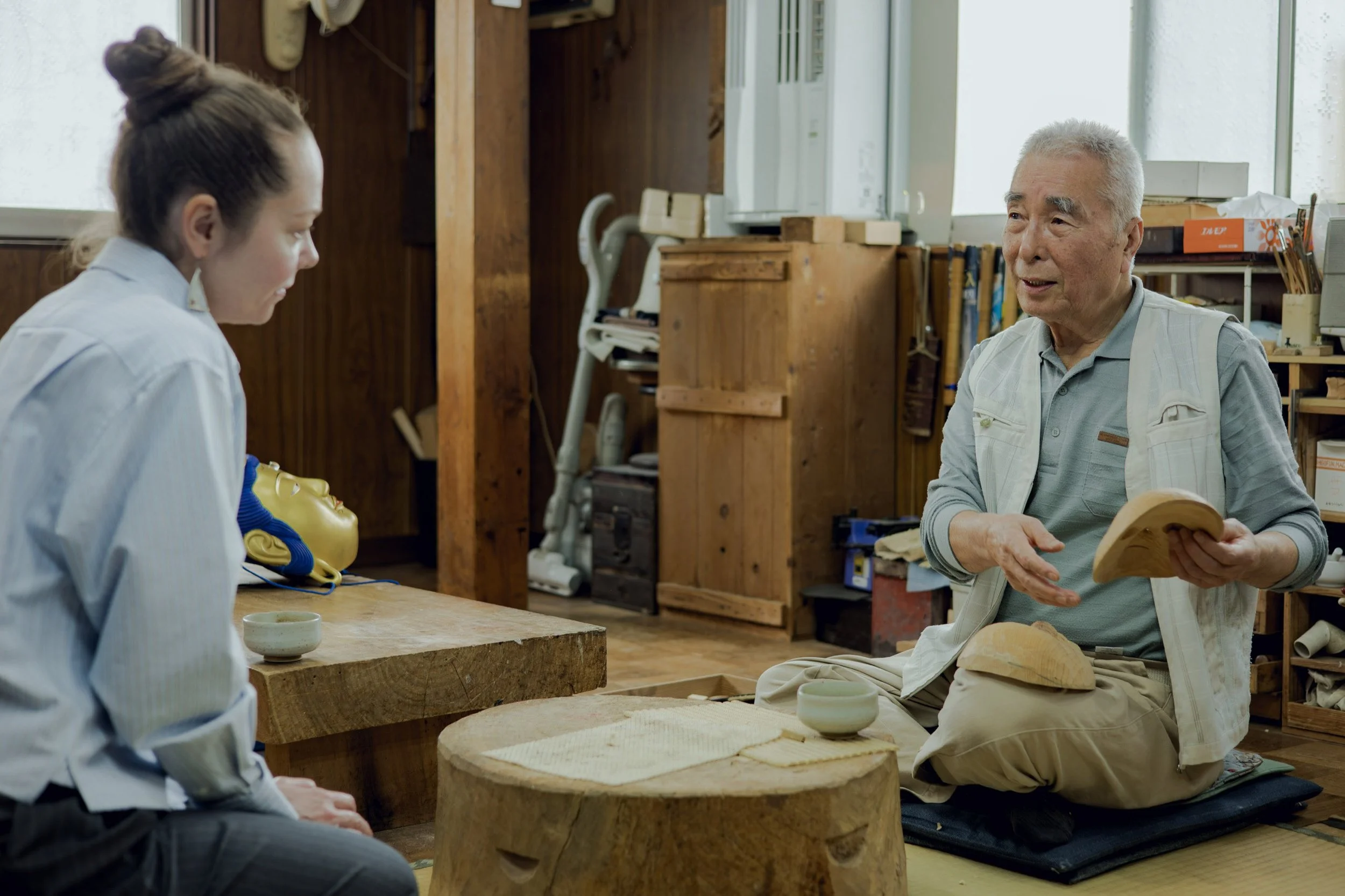 3-NARA_NohMaskMaking_MaruoManjirō_2560px_005.jpg