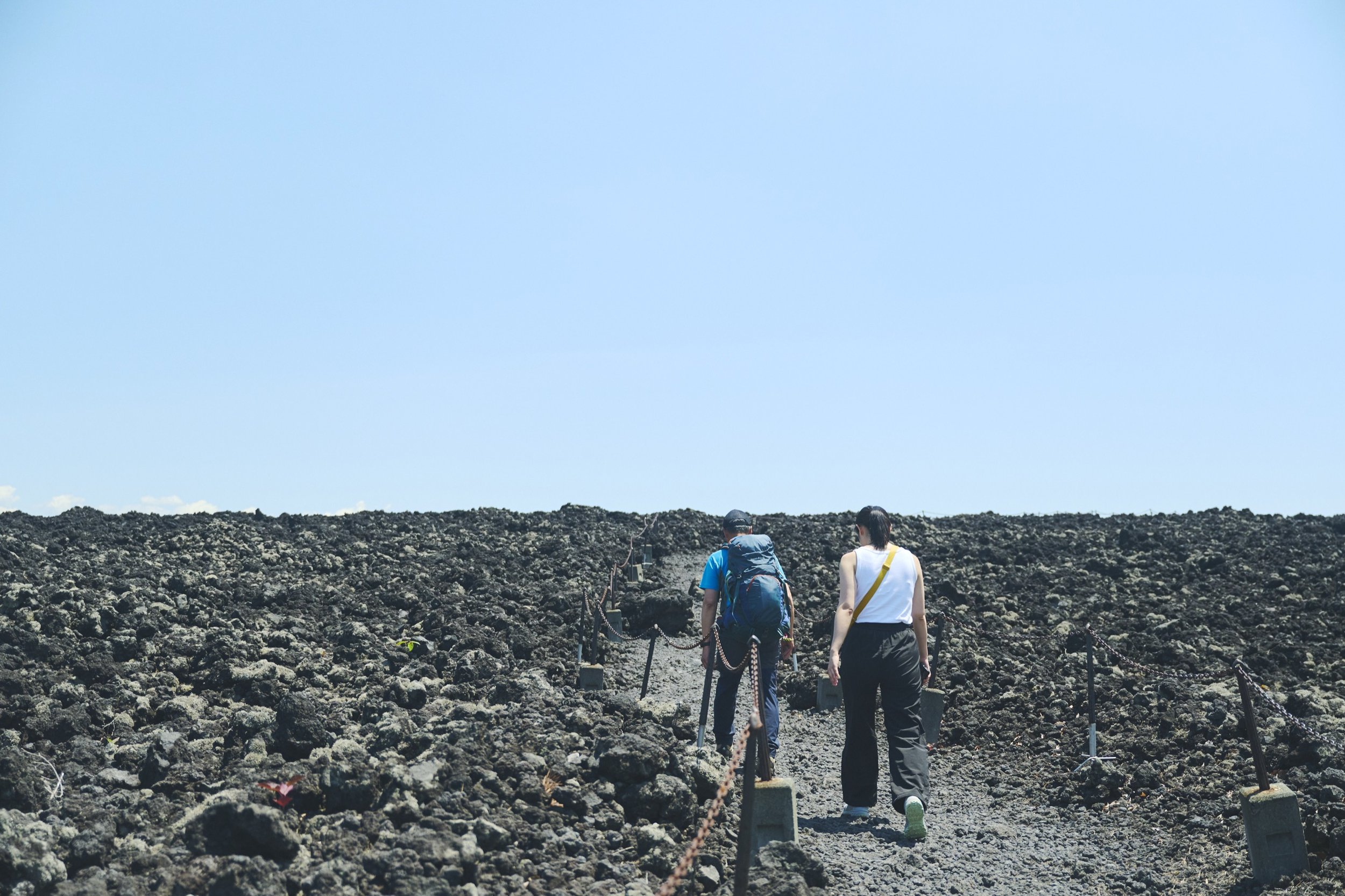 24-JP-03-HIKE-01_MORIOKA_MountHachimantaiTrekking_2560px_297.jpg