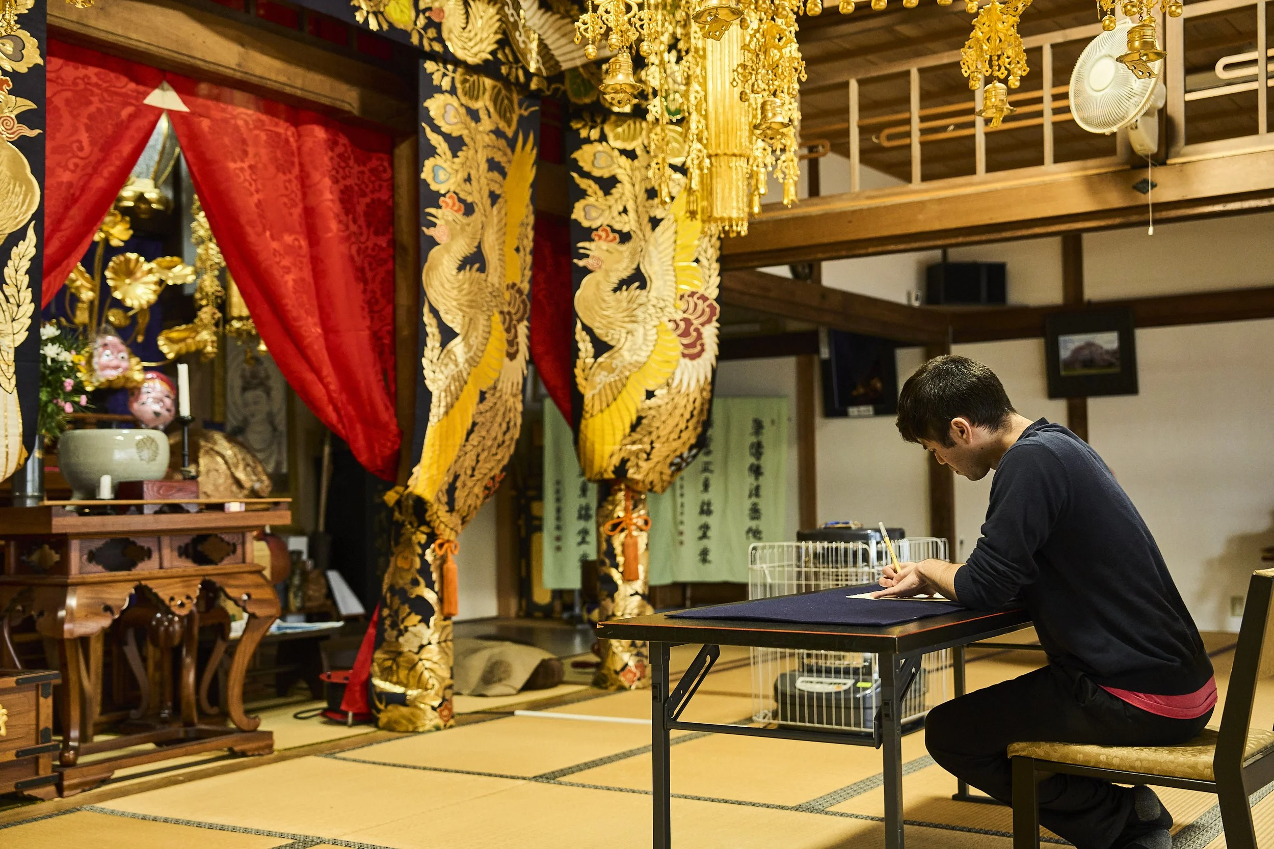 12-Nakatsugawa_Zazen meditation_136.jpg