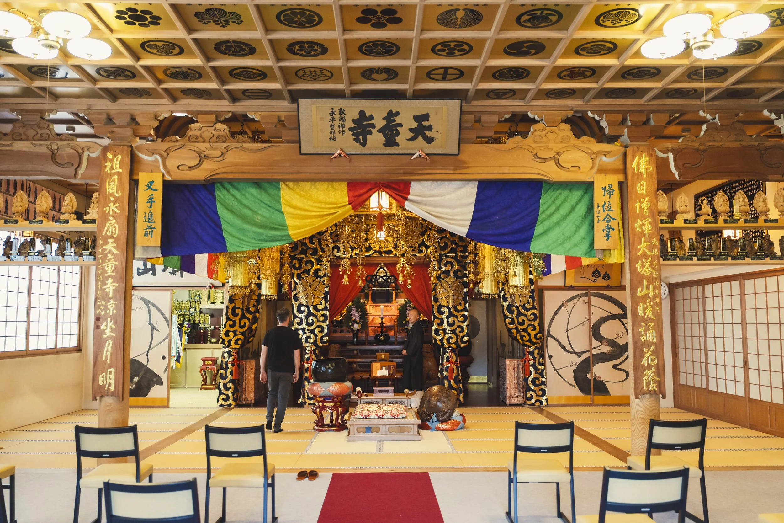 5-Sapporo_Zazen_007.jpg