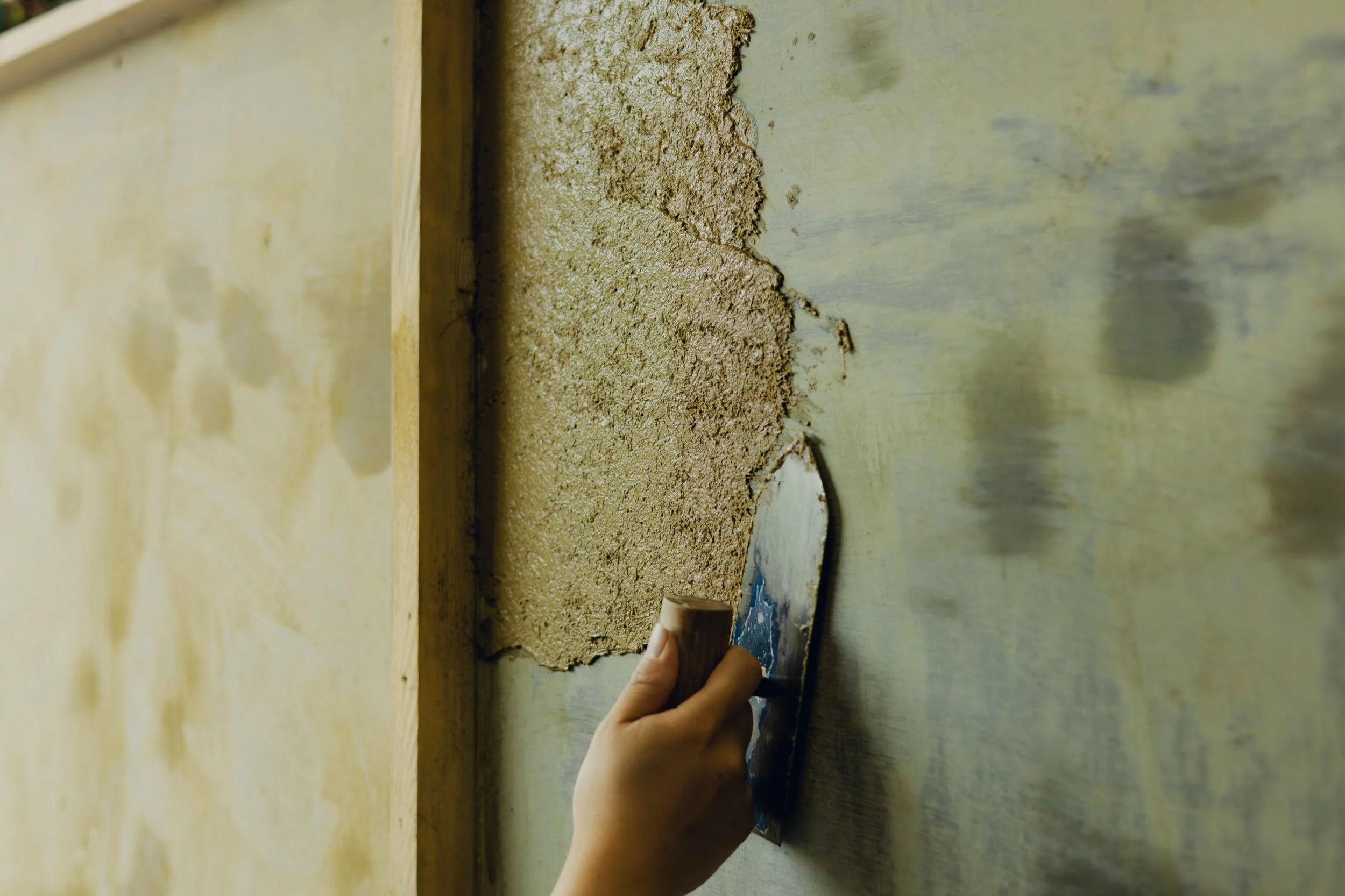 Traditional Sakan Plastering