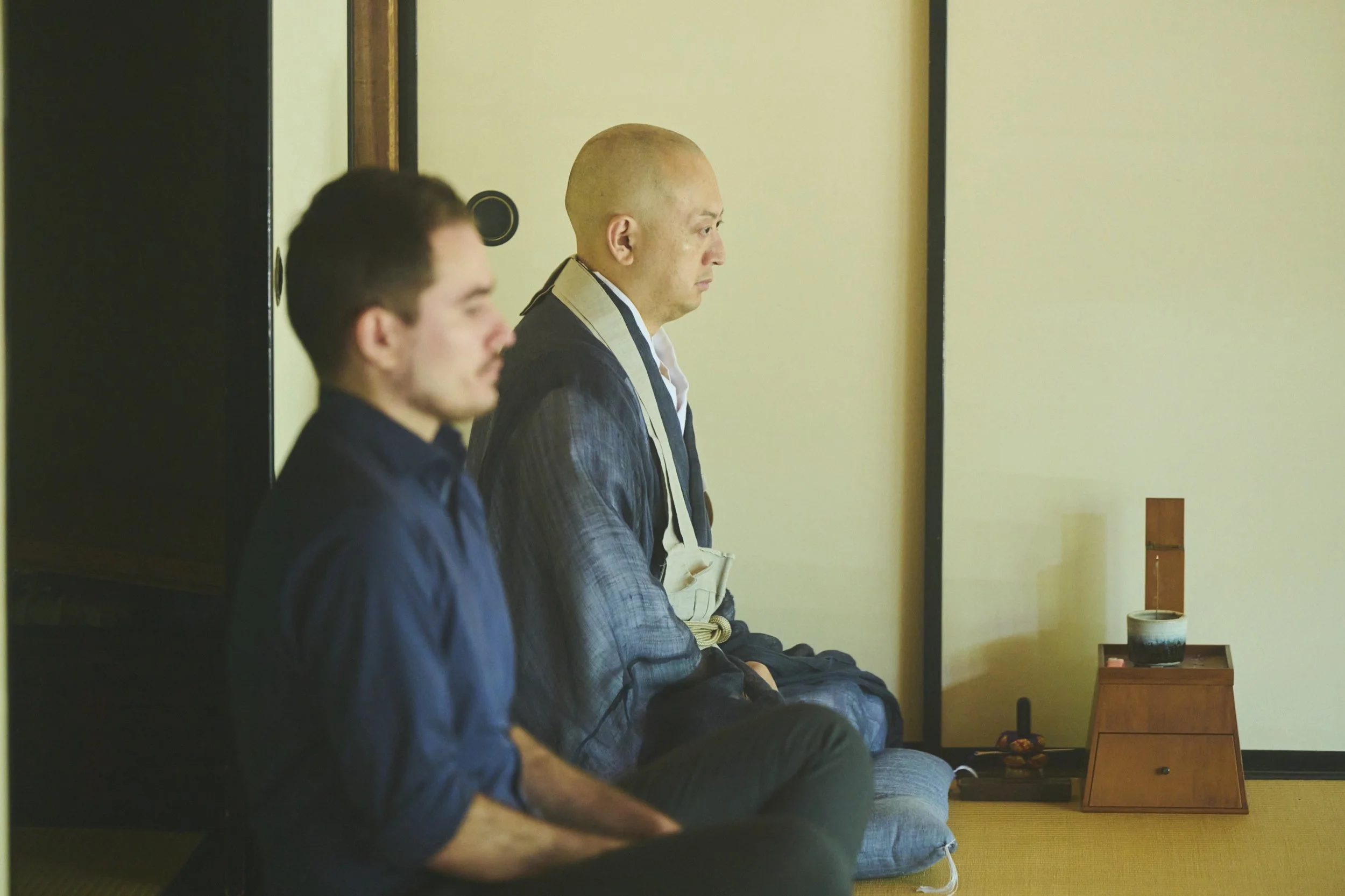 8-TOKYO_Zazen&TeaCeremony_Shōunji_2560px_075.jpg