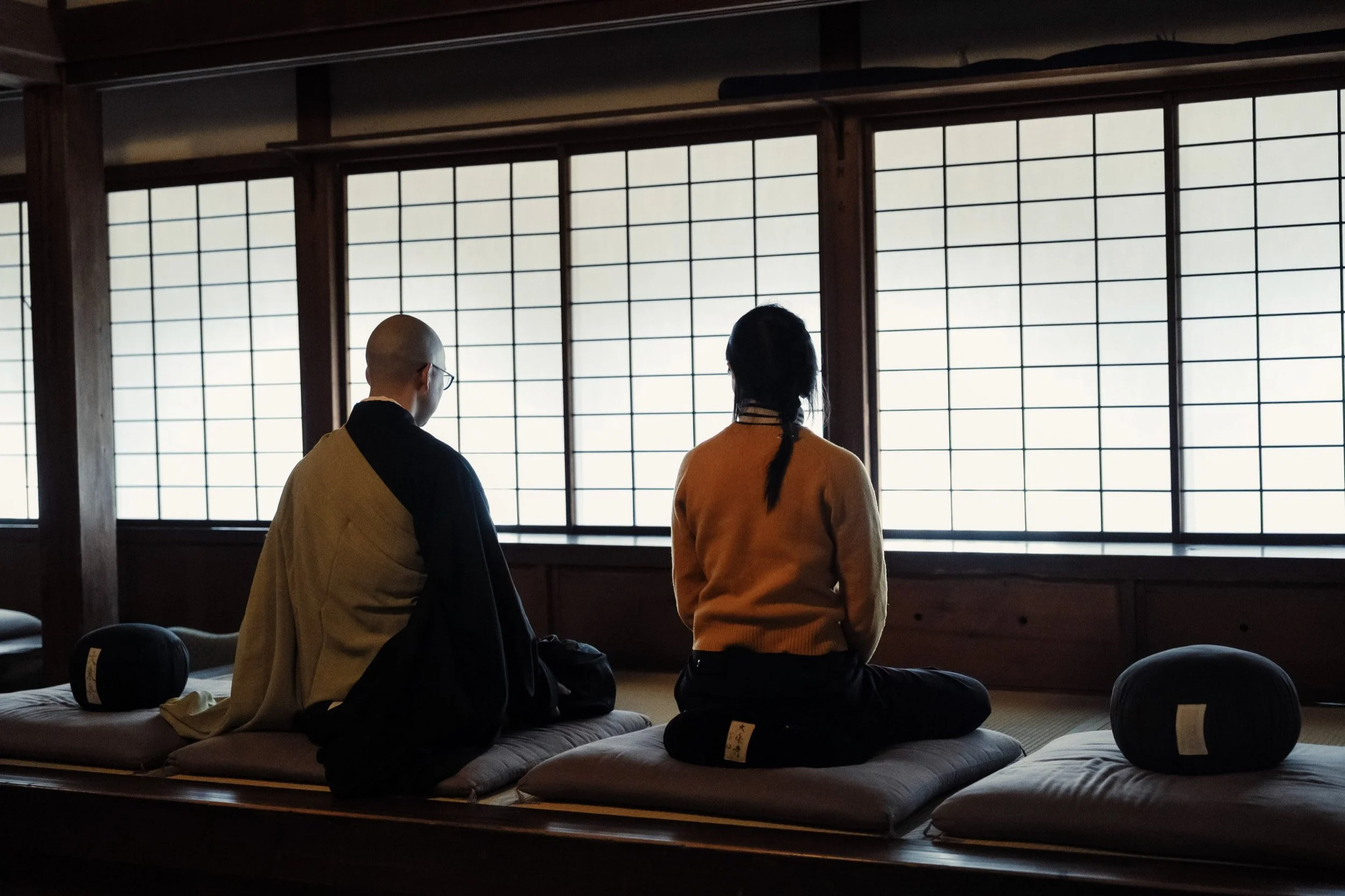 13-KANAZAWA_Zazen_Daijōji_2560px_089.jpg