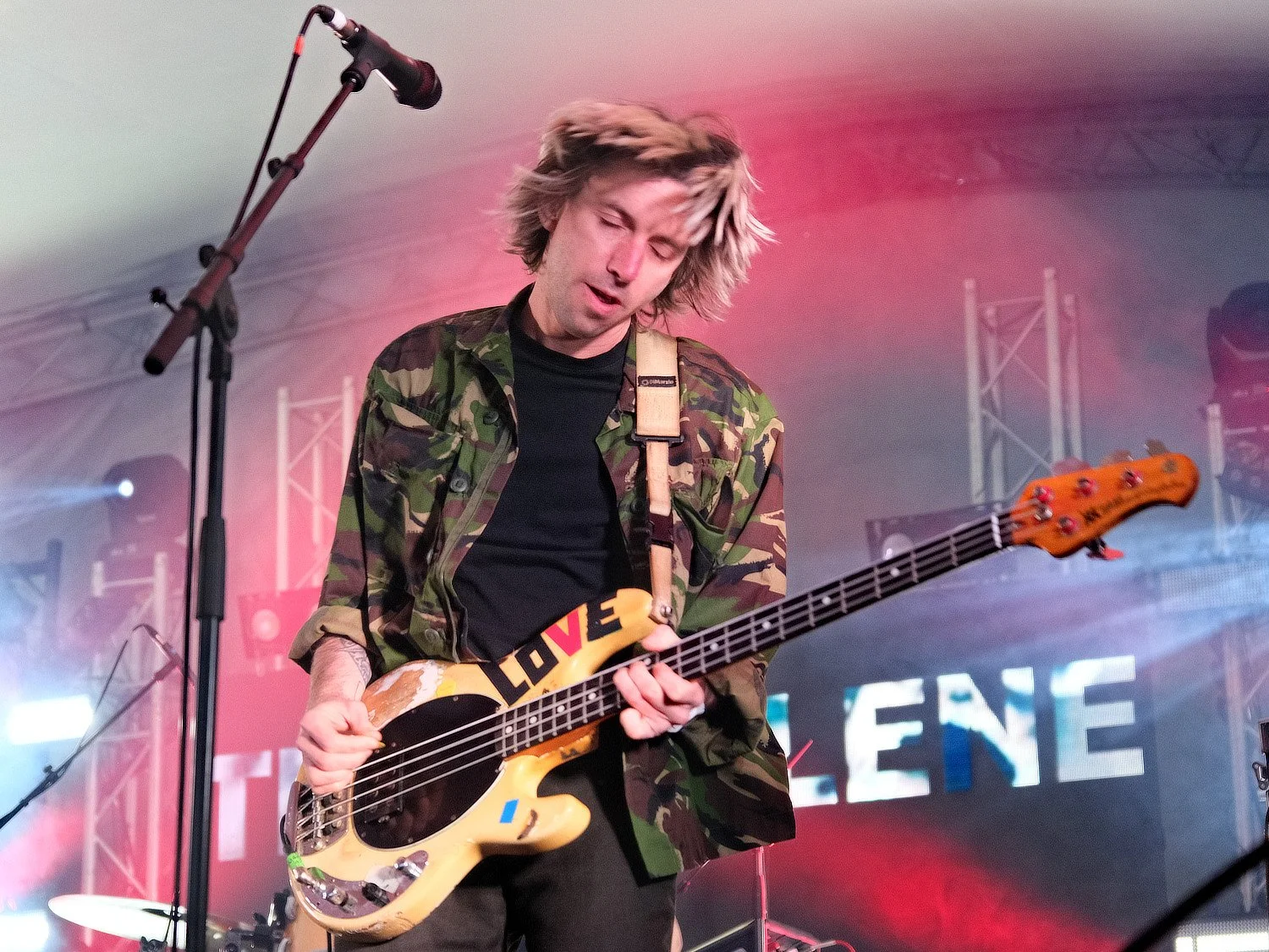 Trampolene at the Castle