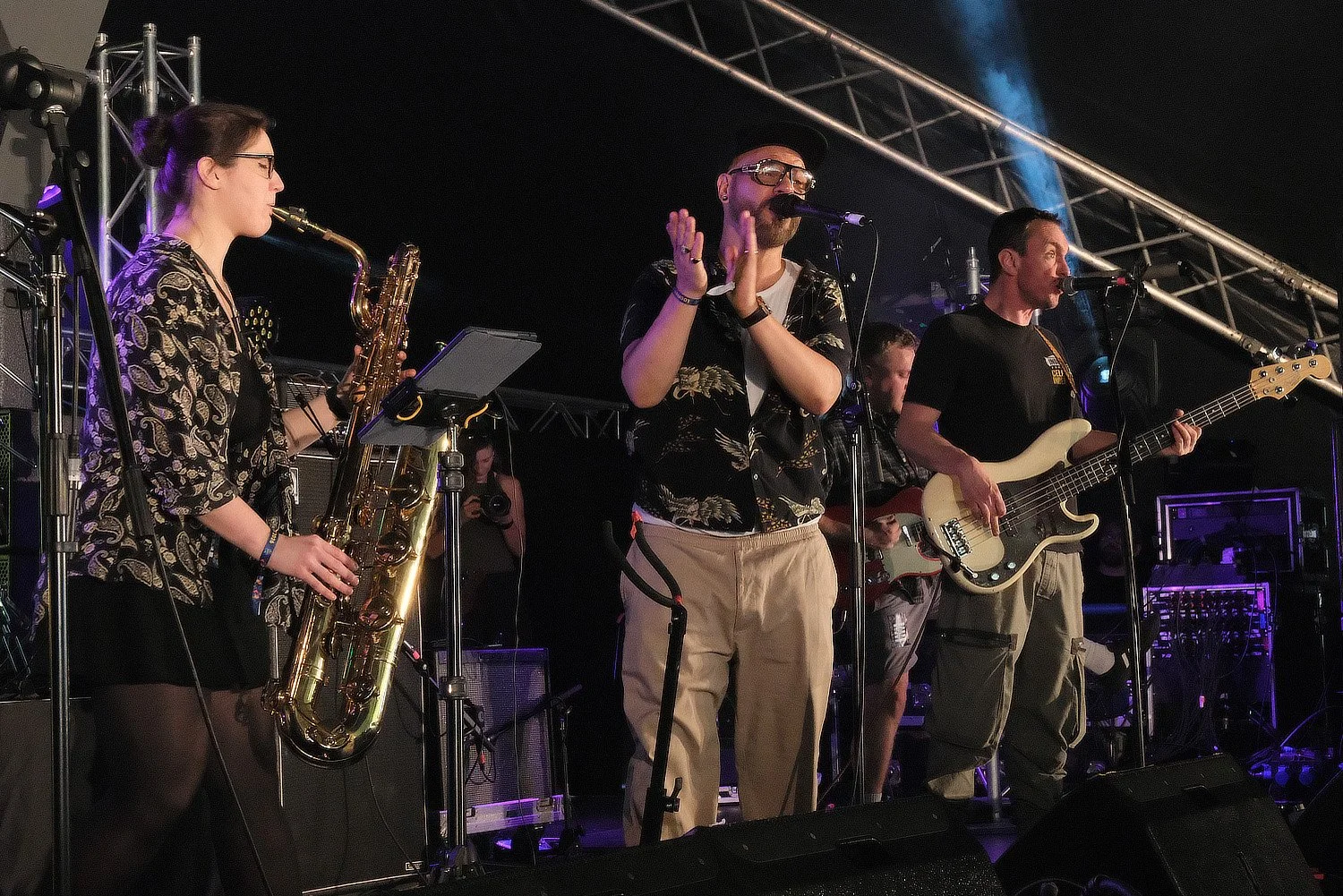 Mighty Vipers on The Quarry stage