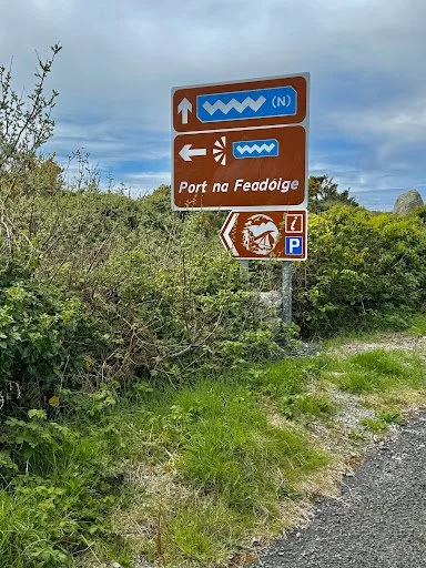 Wild-Atlantic-Way-Road-Sign-Port-na-Feadoige.jpg