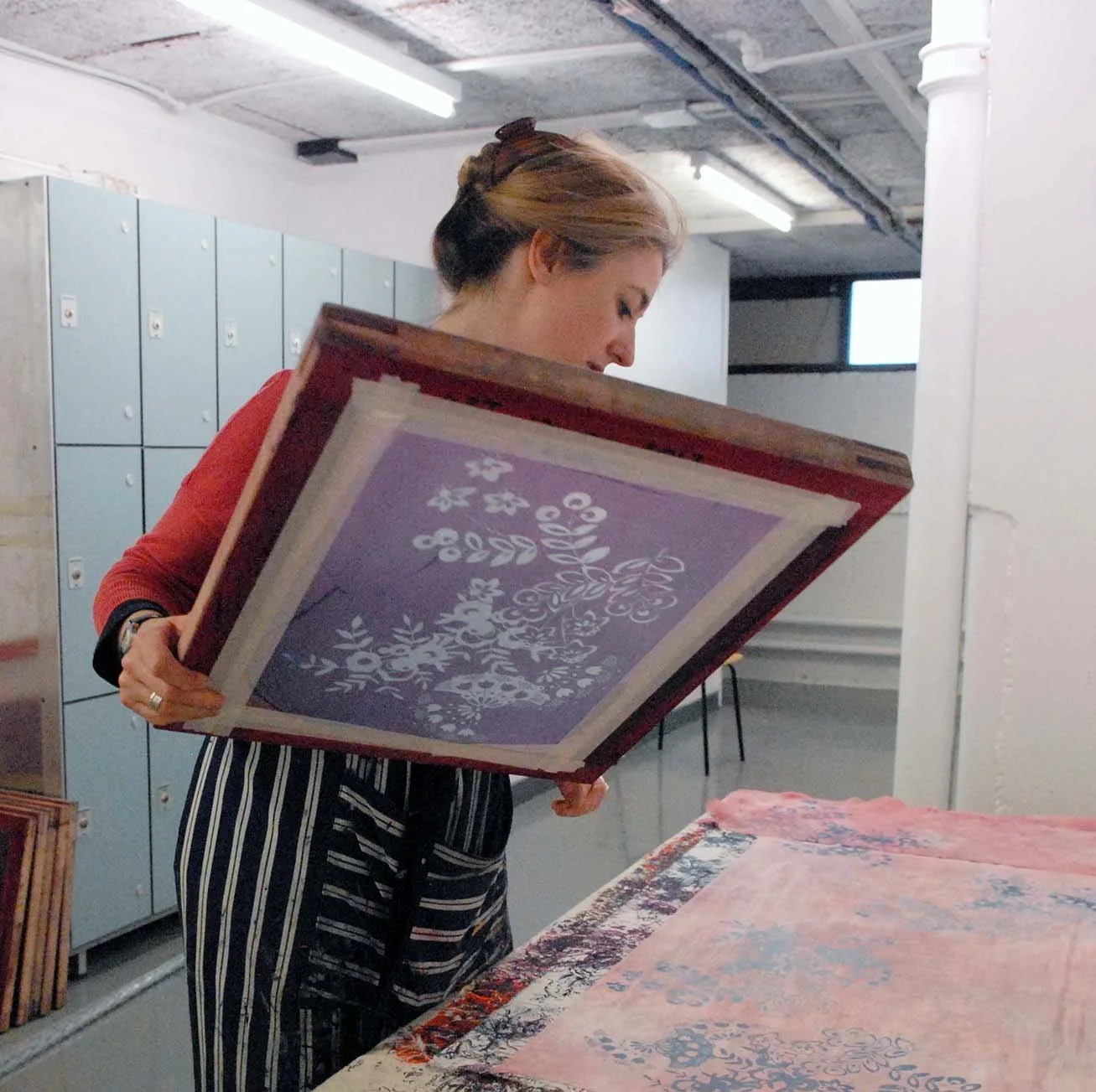 Jyoti Sigouin Screen printing onto fabric