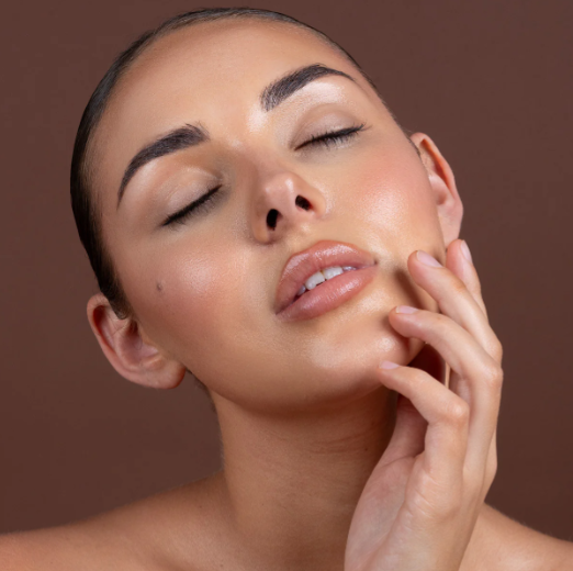 glow drops on face2.png