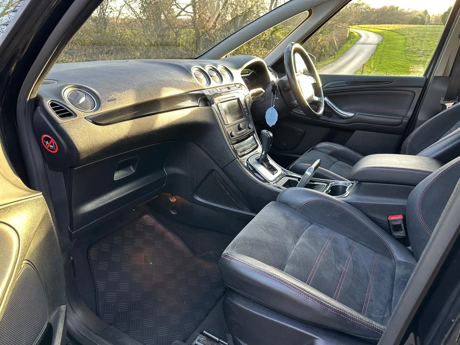 WhatsApp Image 2025-12-30 at 16.23.43 (17).jpeg