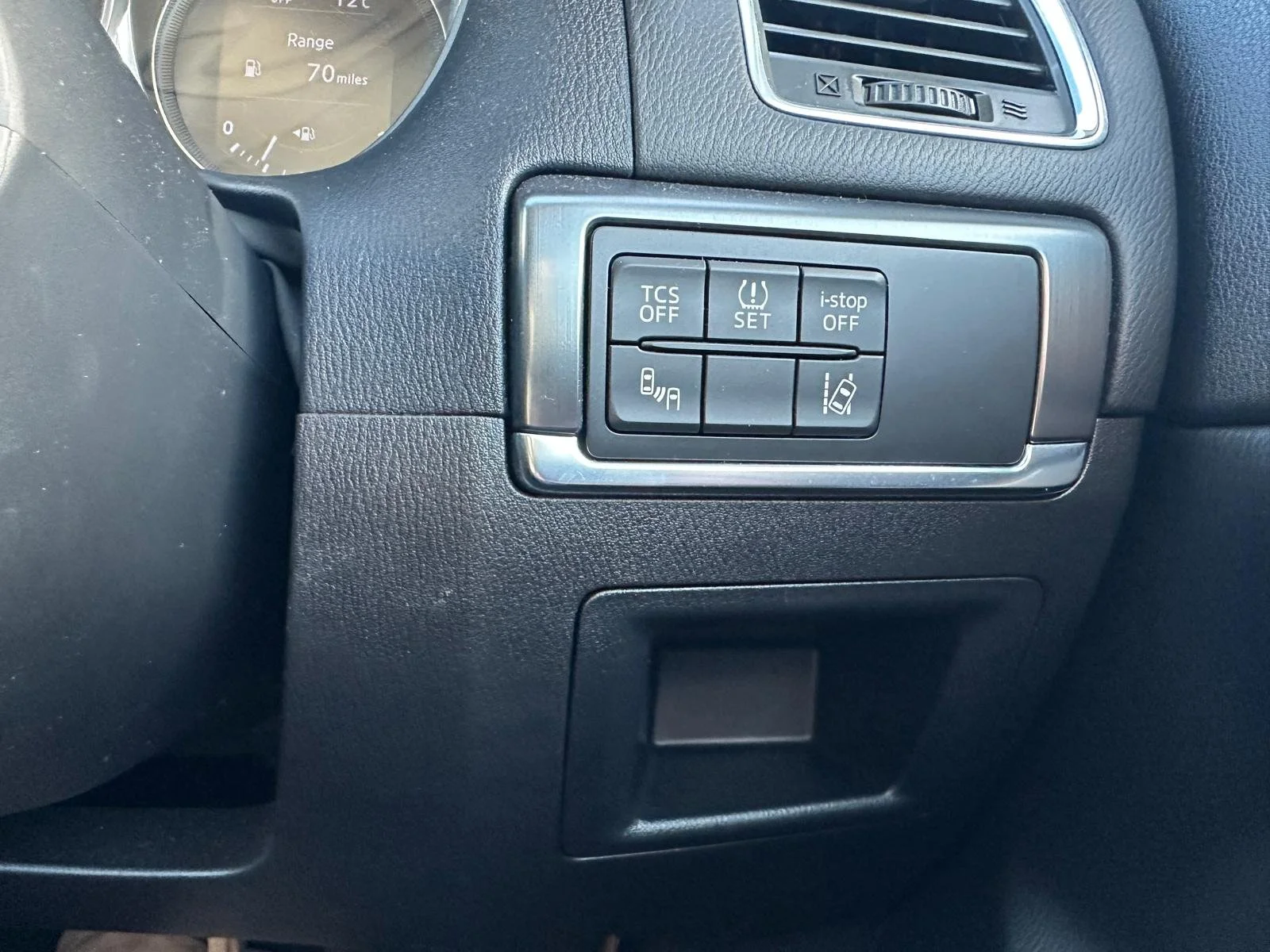 WhatsApp Image 2025-12-10 at 16.23.03 (5).jpeg