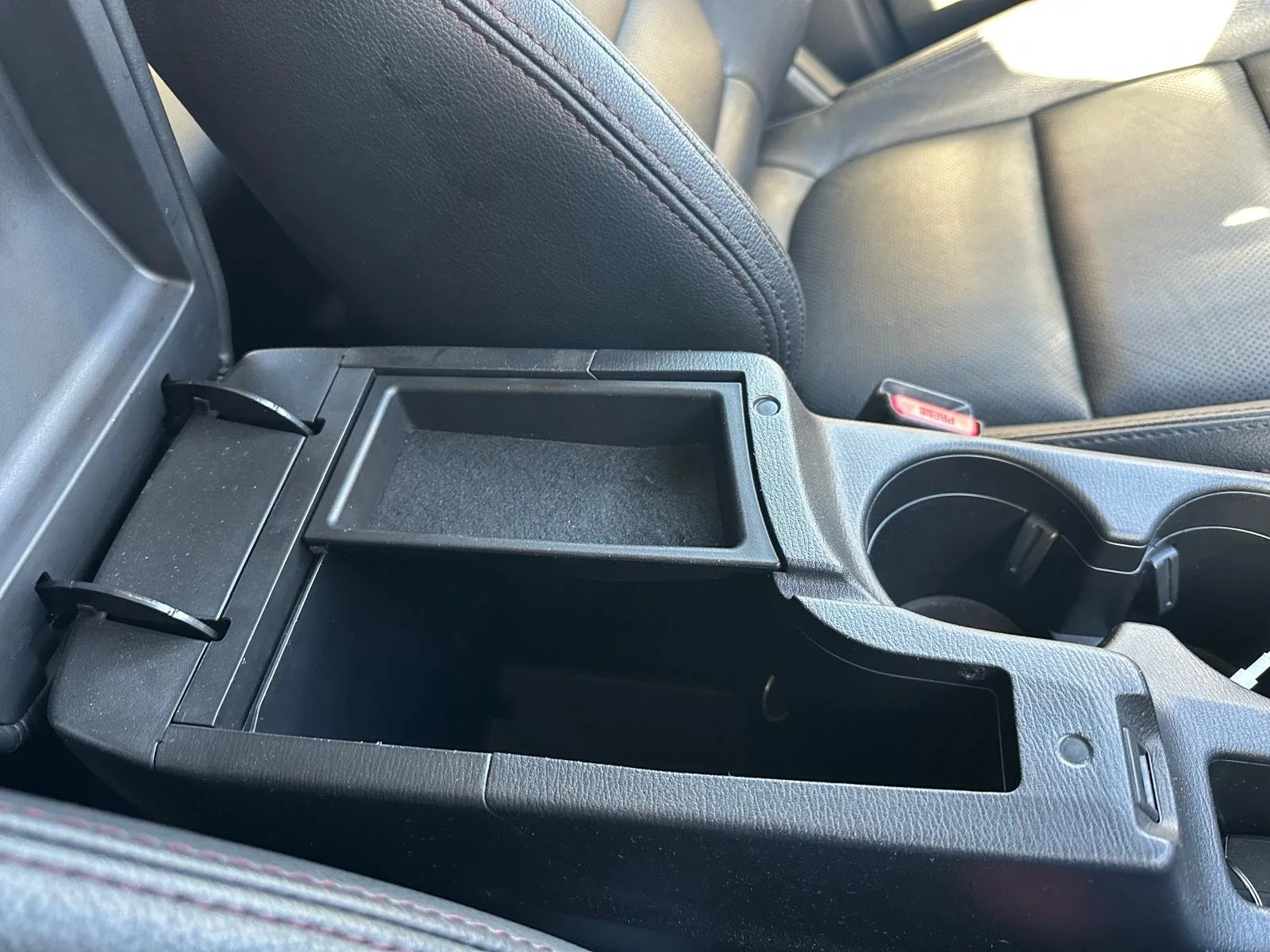 WhatsApp Image 2025-12-10 at 16.23.04 (20).jpeg