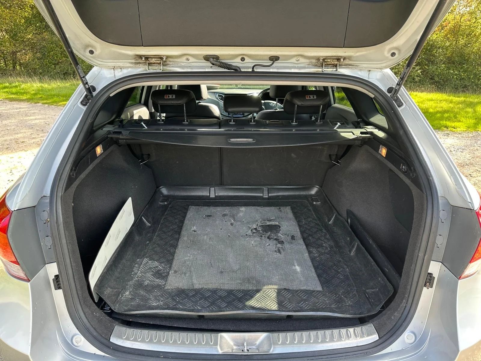 WhatsApp Image 2025-10-09 at 13.38.29 (13).jpeg