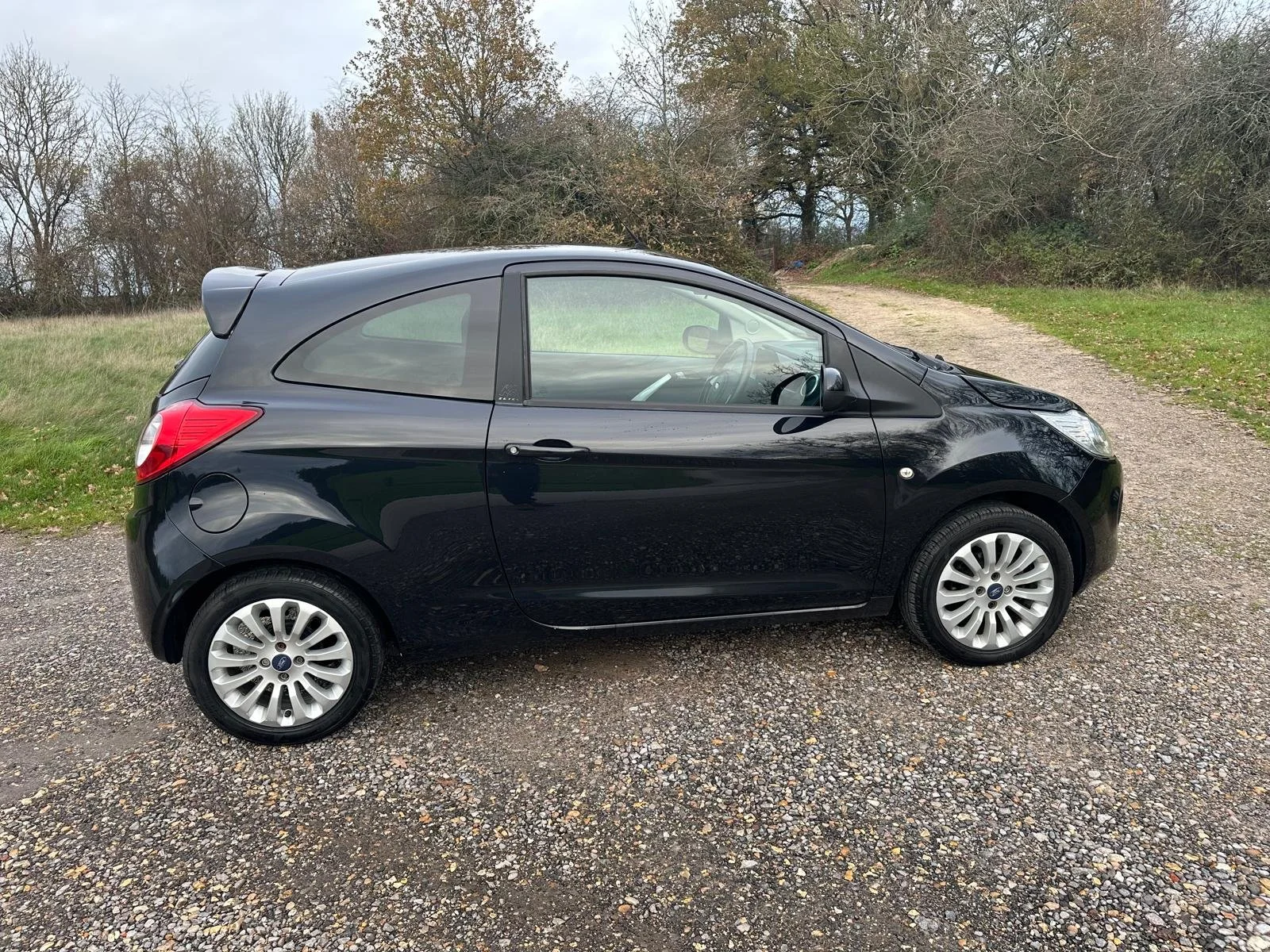 WhatsApp Image 2025-11-27 at 14.39.20 (7).jpeg