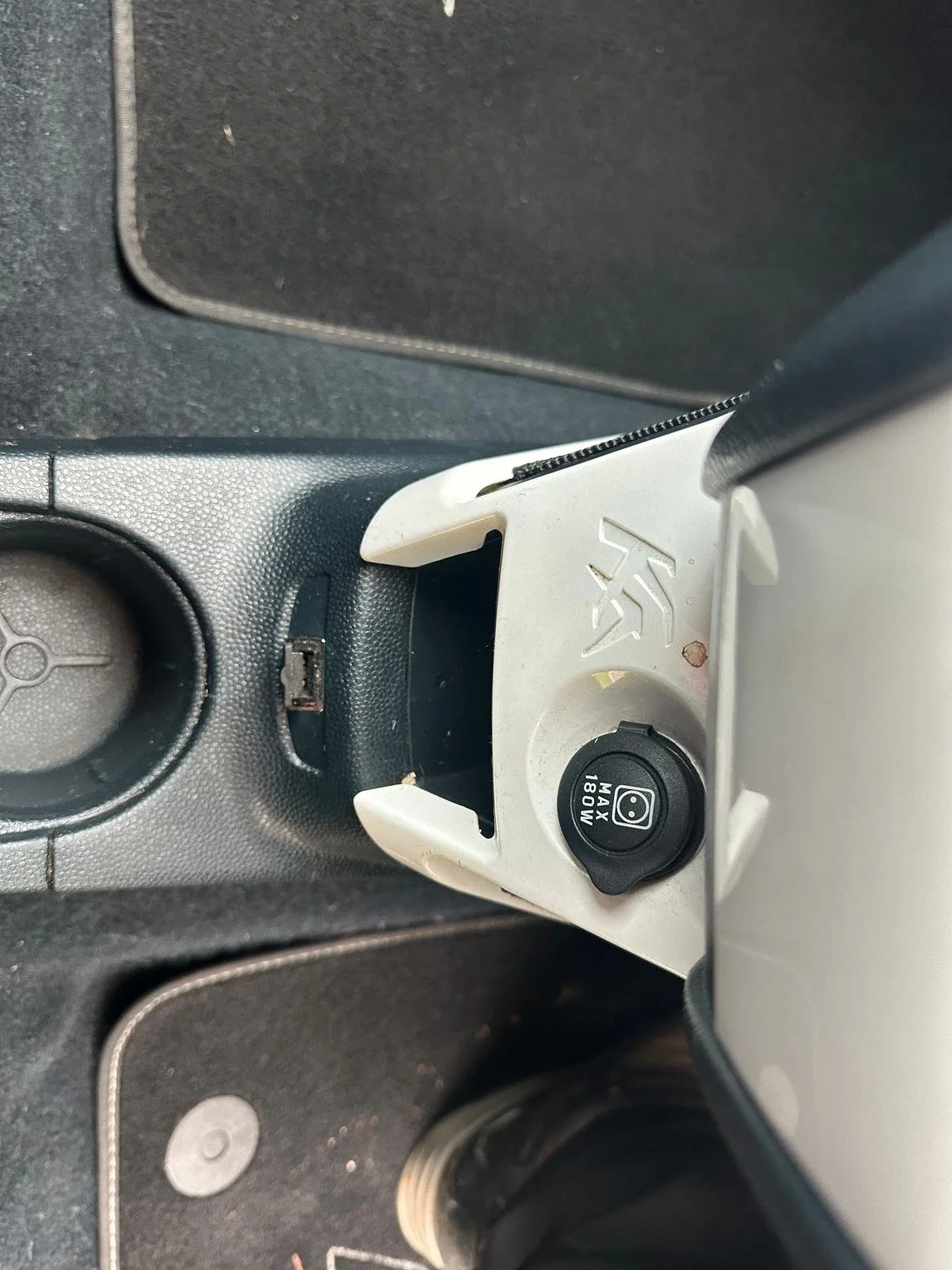 WhatsApp Image 2025-11-27 at 14.39.20 (18).jpeg