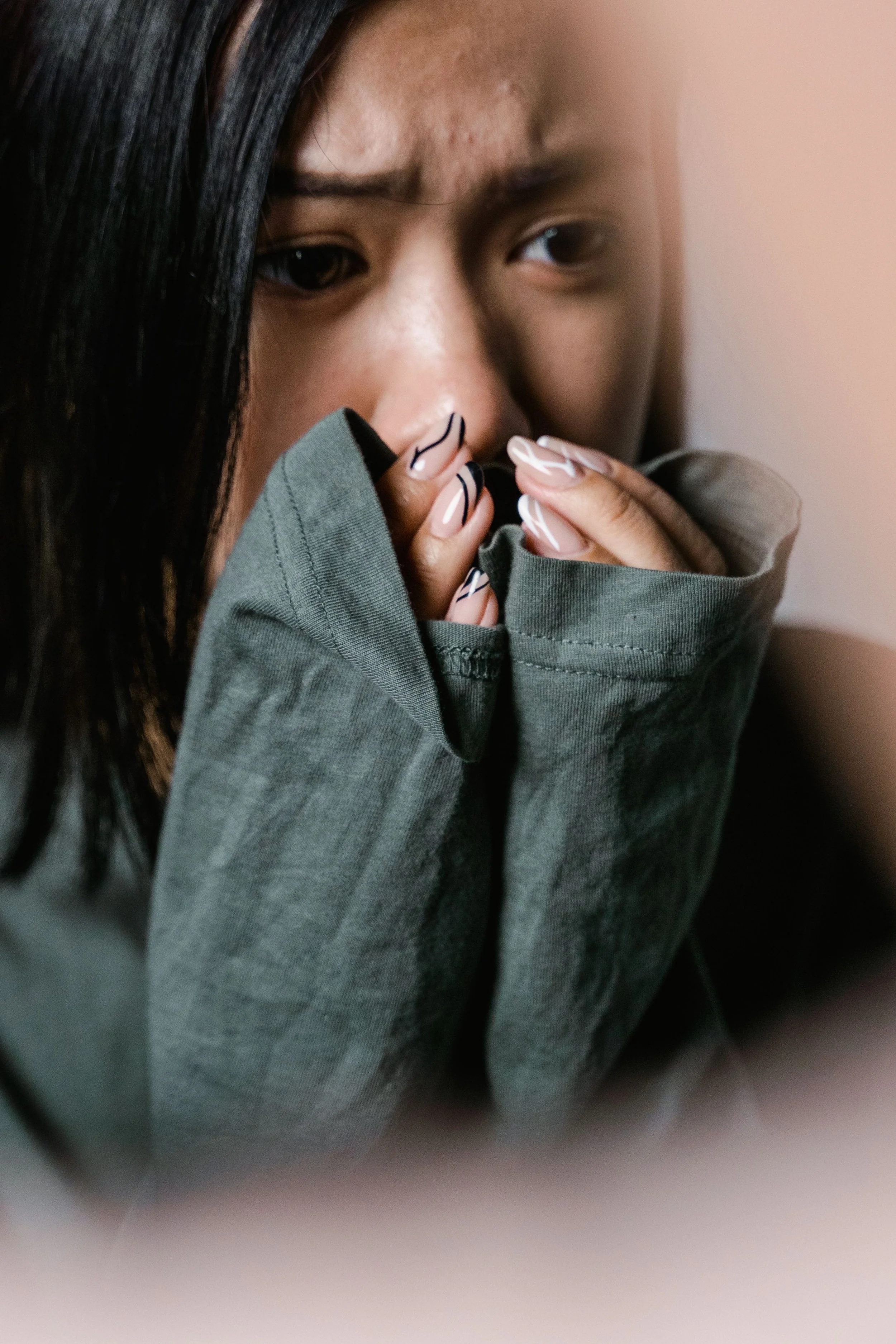How to Tell the Difference Between Anxiety and Panic Attacks