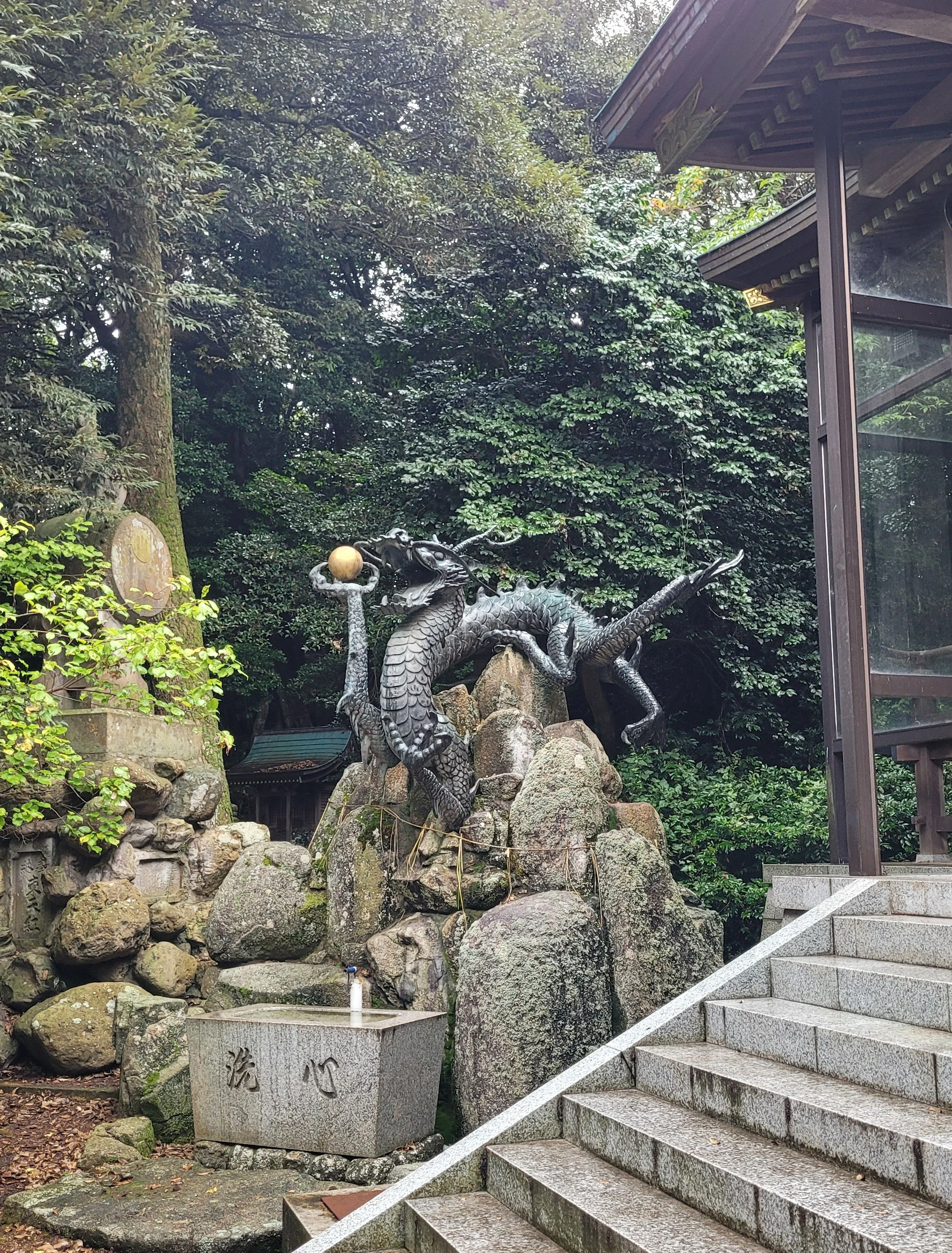 f couret phoography kaga (4).jpg
