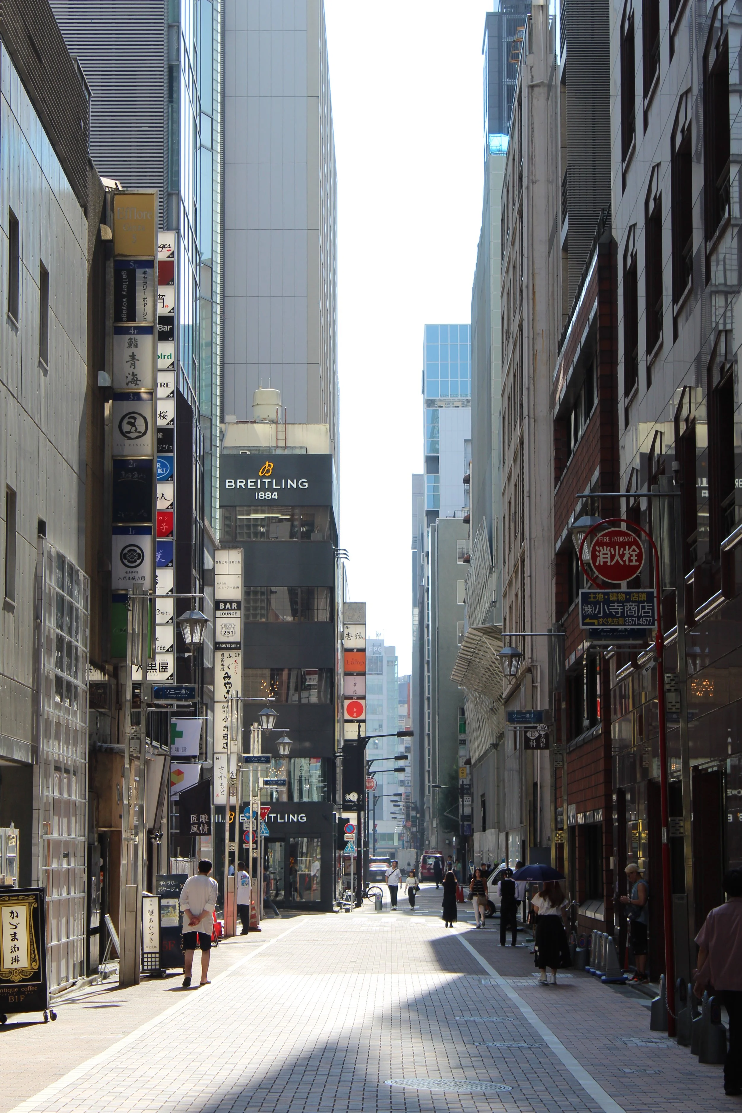 f couret phoography tokyo (23).JPG
