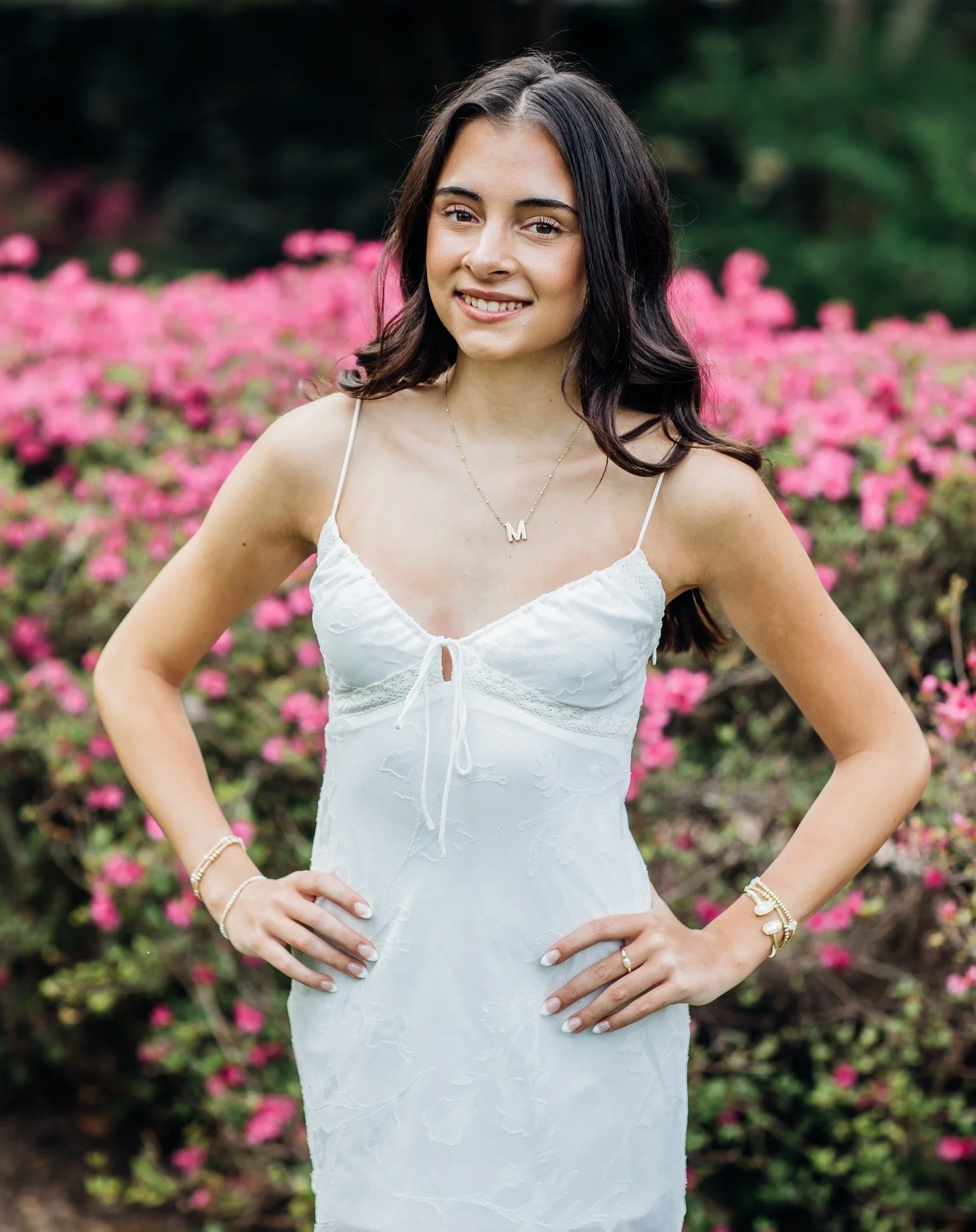 Spring Senior Season is in full swing!! Just a few more weeks to get them in!
I've gotten to photograph this beauty starting when she was 6 years old. I love getting to watch your kids grow up into these amazing humans who are doing great things