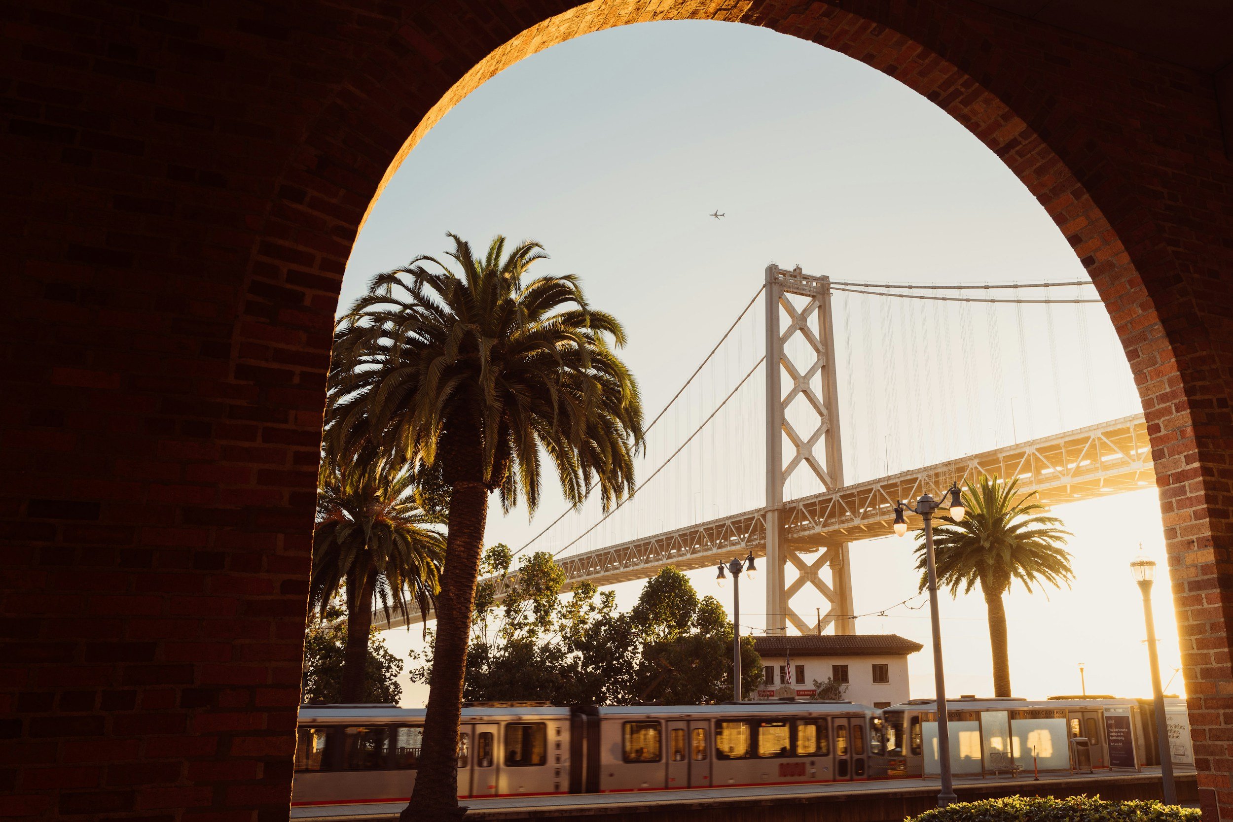 unsplash-image-UpZTD2DC8SQ.jpg