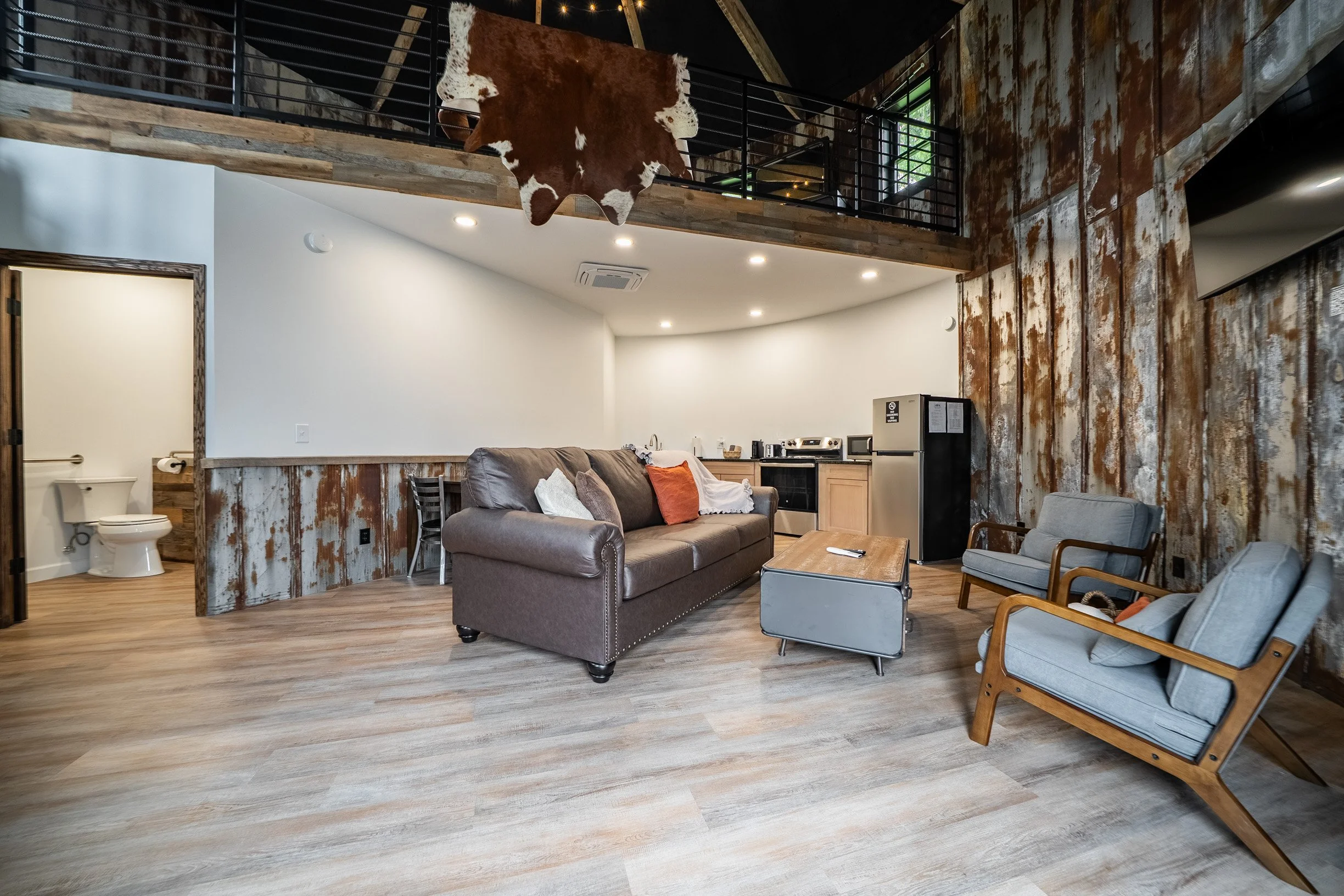 Big Bin Living Area