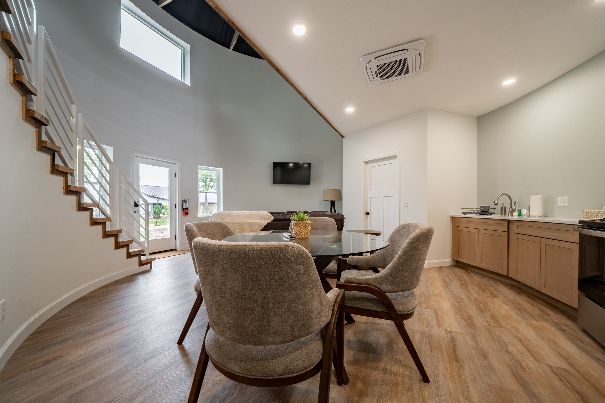 Ella Bin Kitchen