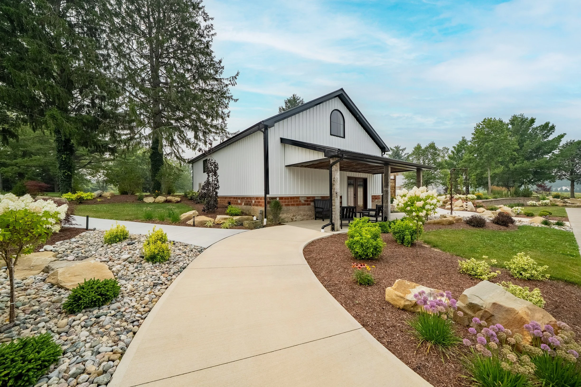 Bridal Barn, Landscaping