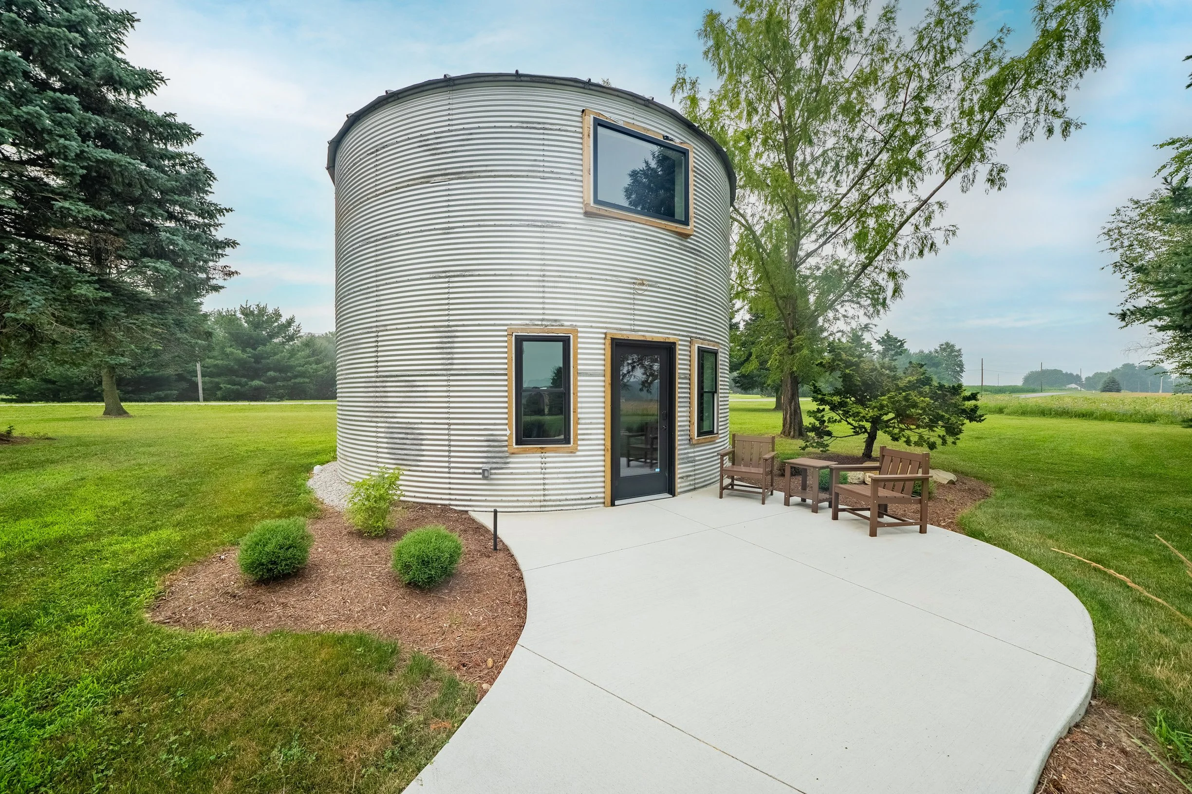Taylor Grain Bin, Vacation Rental, Stay, Overnight Accommodations