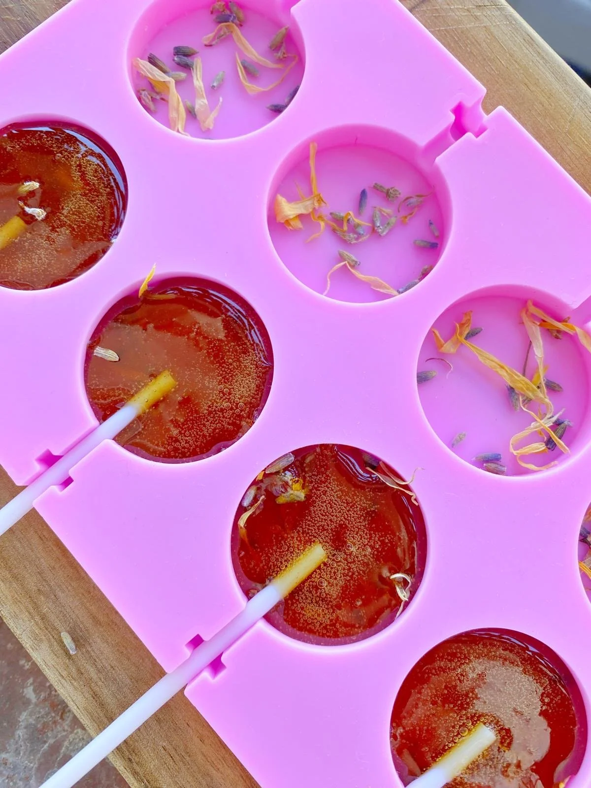 Atelier “Sucettes à base de plantes médicinales” pour enfants