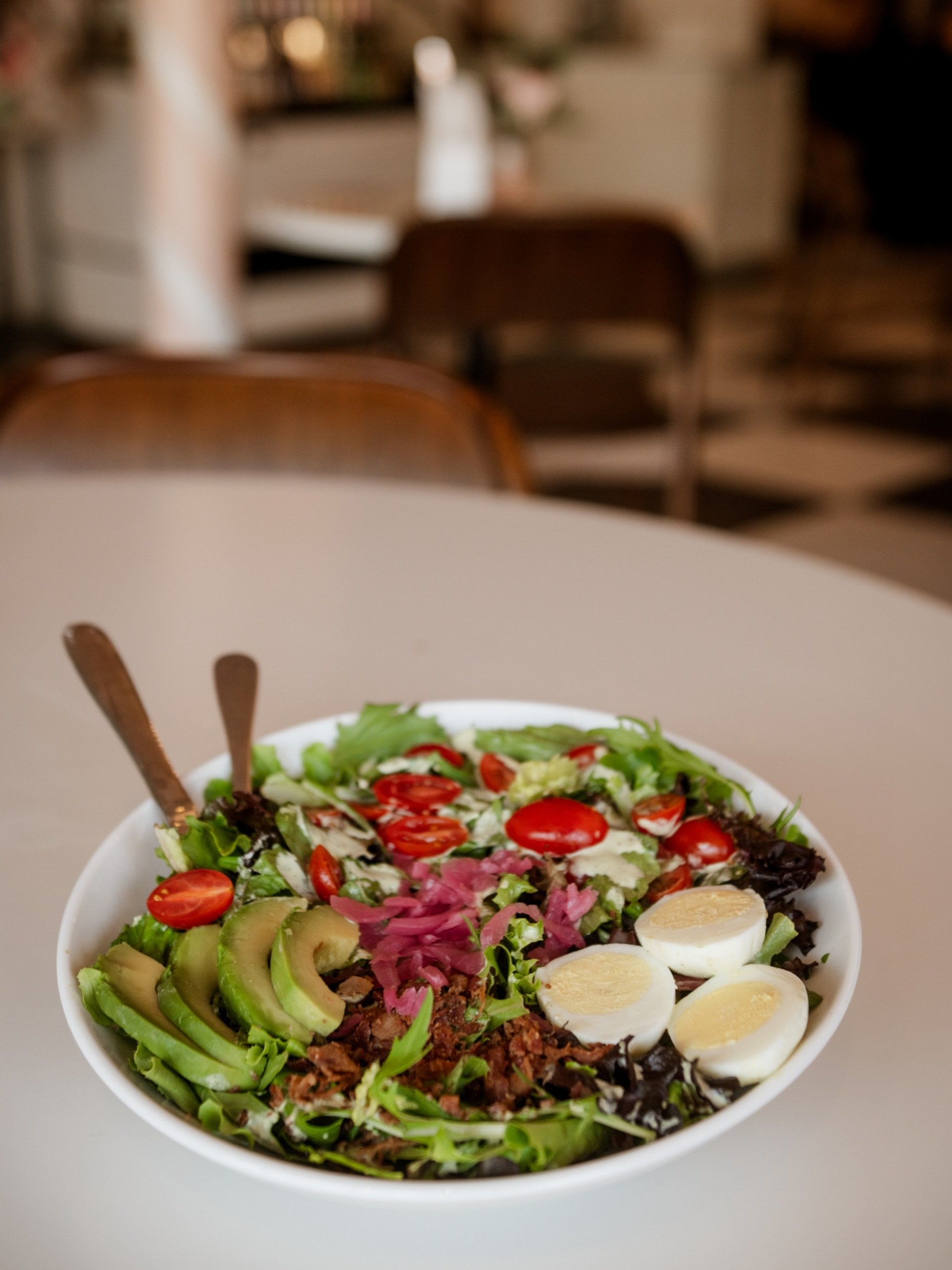 Fresh, crisp, and anything but boring 🥗✨

See ya for lunch!

#wisconsindells #salad #huckleberrysicecreamandbakery #wisconsinfoodie #waterparkcapitaloftheworld
