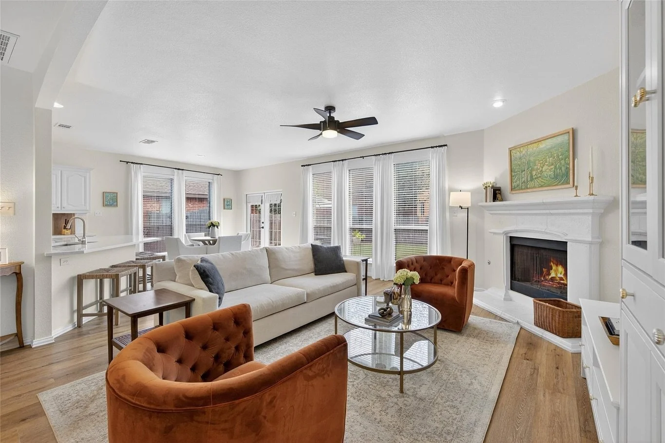 Not calling it a price improvement, it&rsquo;s a Labor Day Sale! This beautiful home is now listed for $429k and will be having an open house this coming Saturday 9/6 from 1&ndash;3pm! Comment NEW FW and I&rsquo;ll send the link to the full listing t