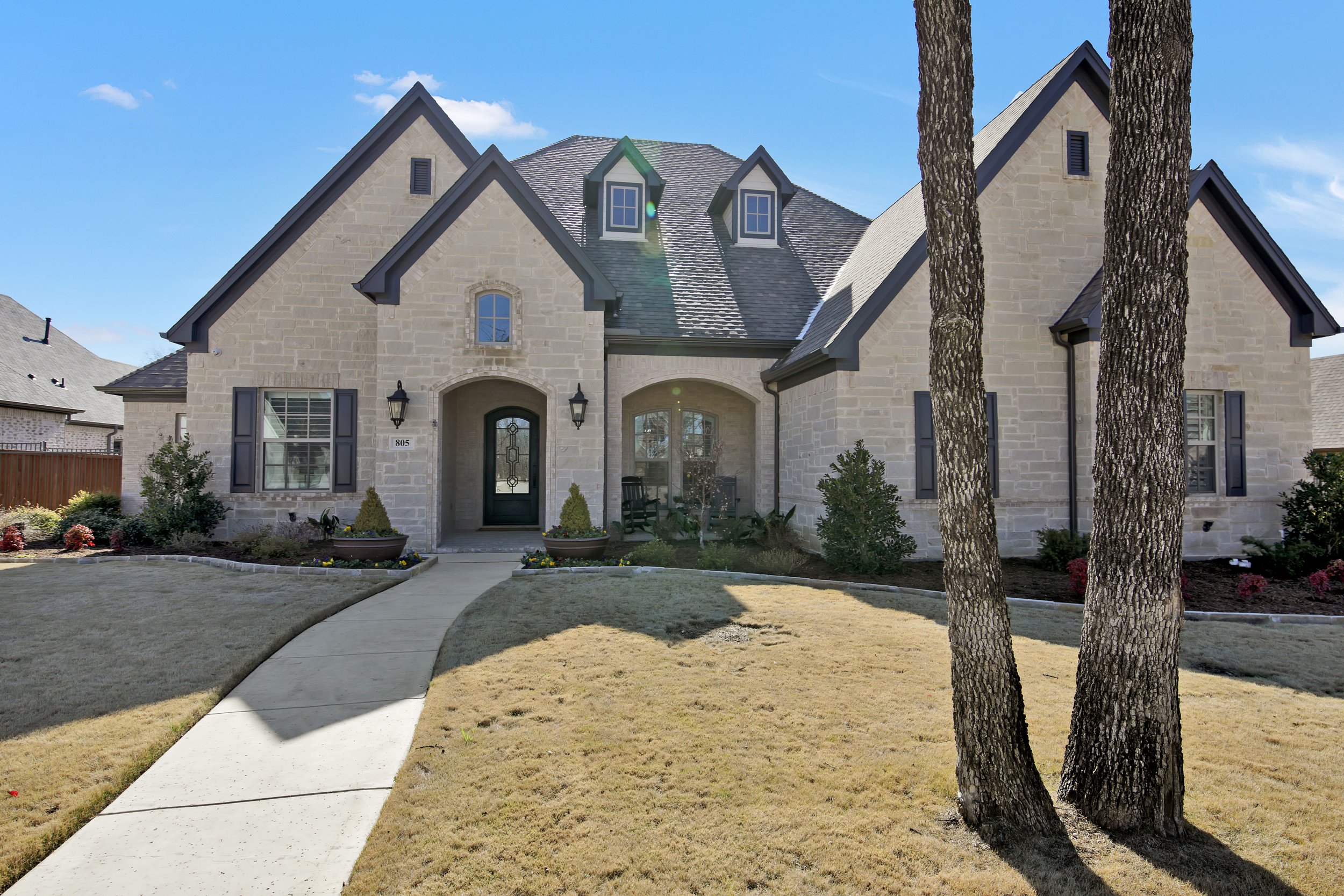 Offered at $989,000 | 805 Lyndsey | Colleyville