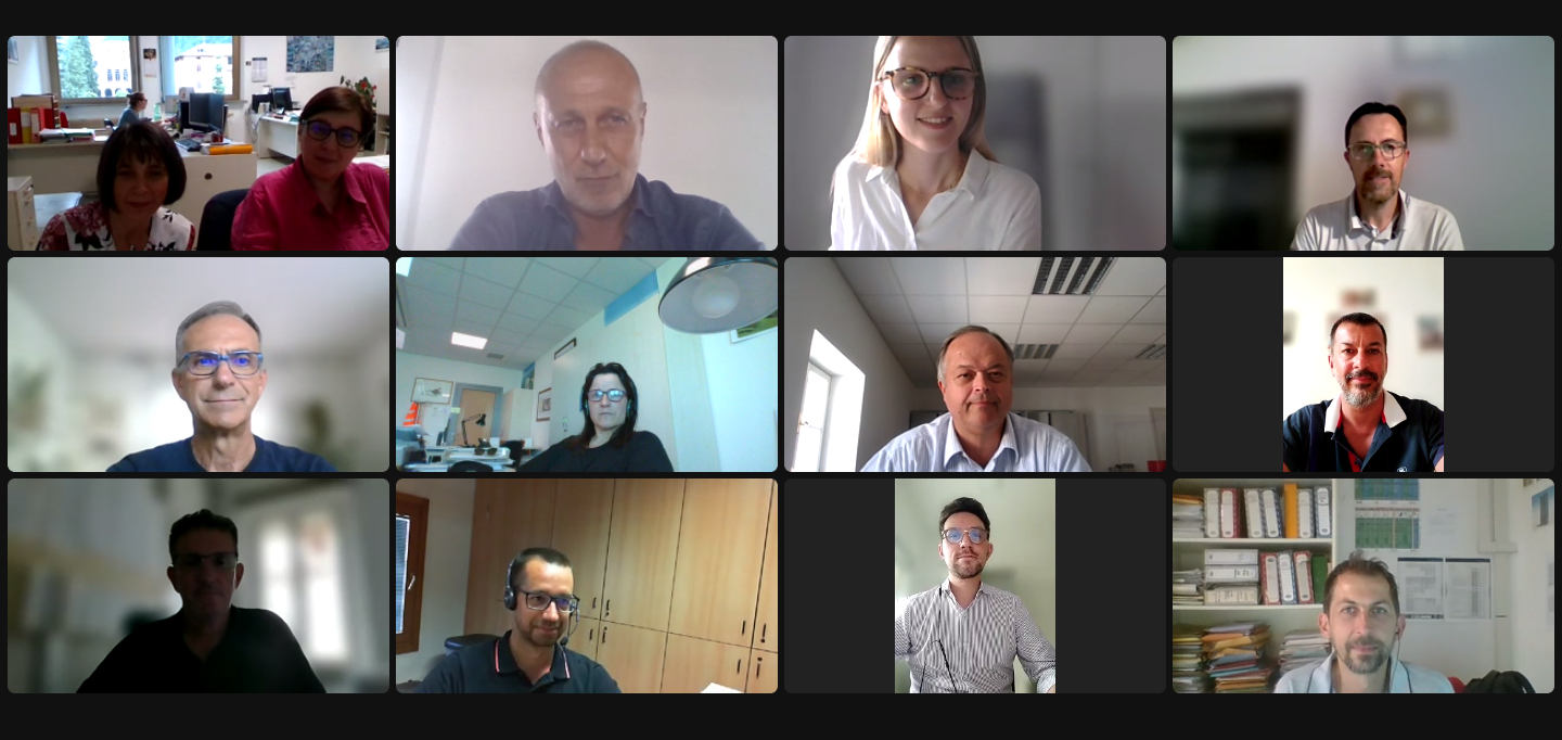 Immagien msotra docenti e studenti del corso sul BIM organizzato da 4Days e ComPA