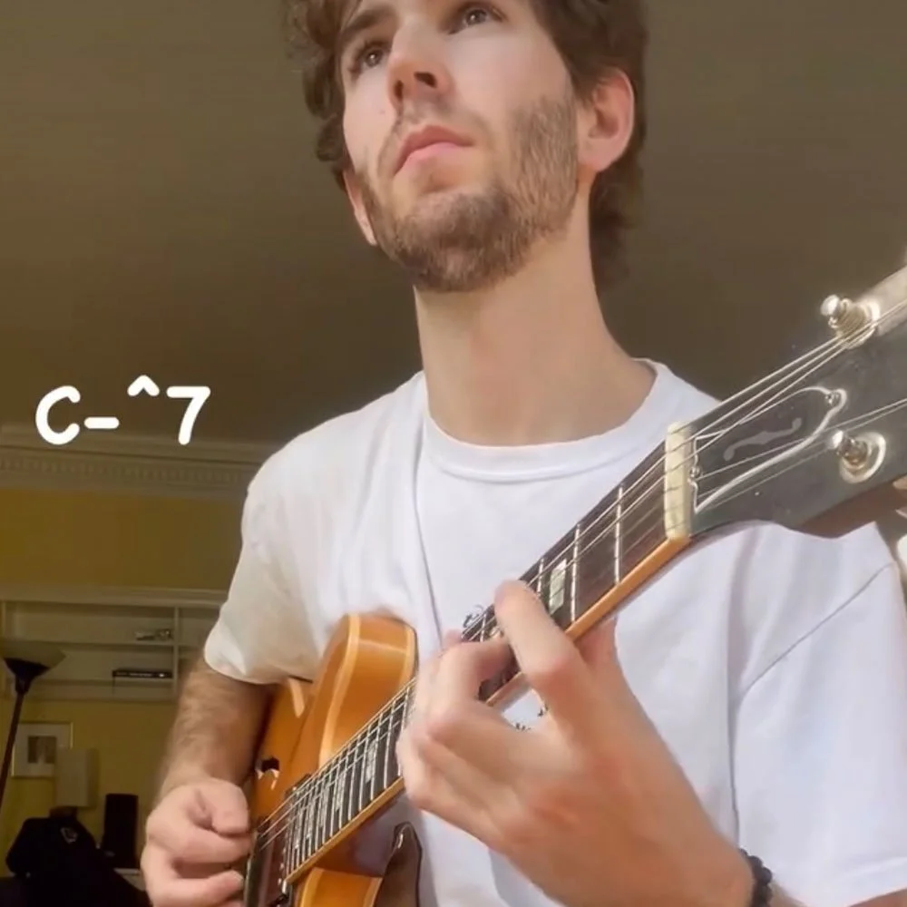 Staggered 7th chords etude (Sheet music + TABs)