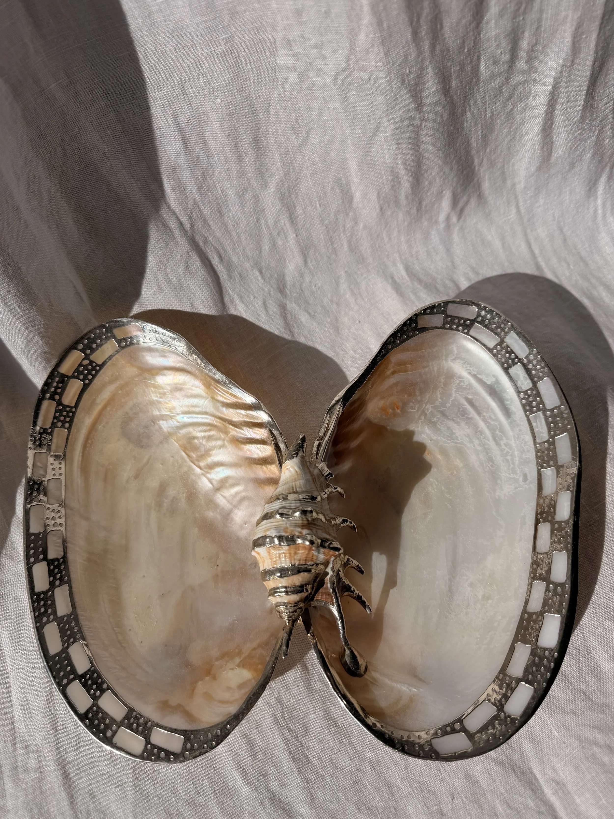 M.o.P. Shell Serving Dish