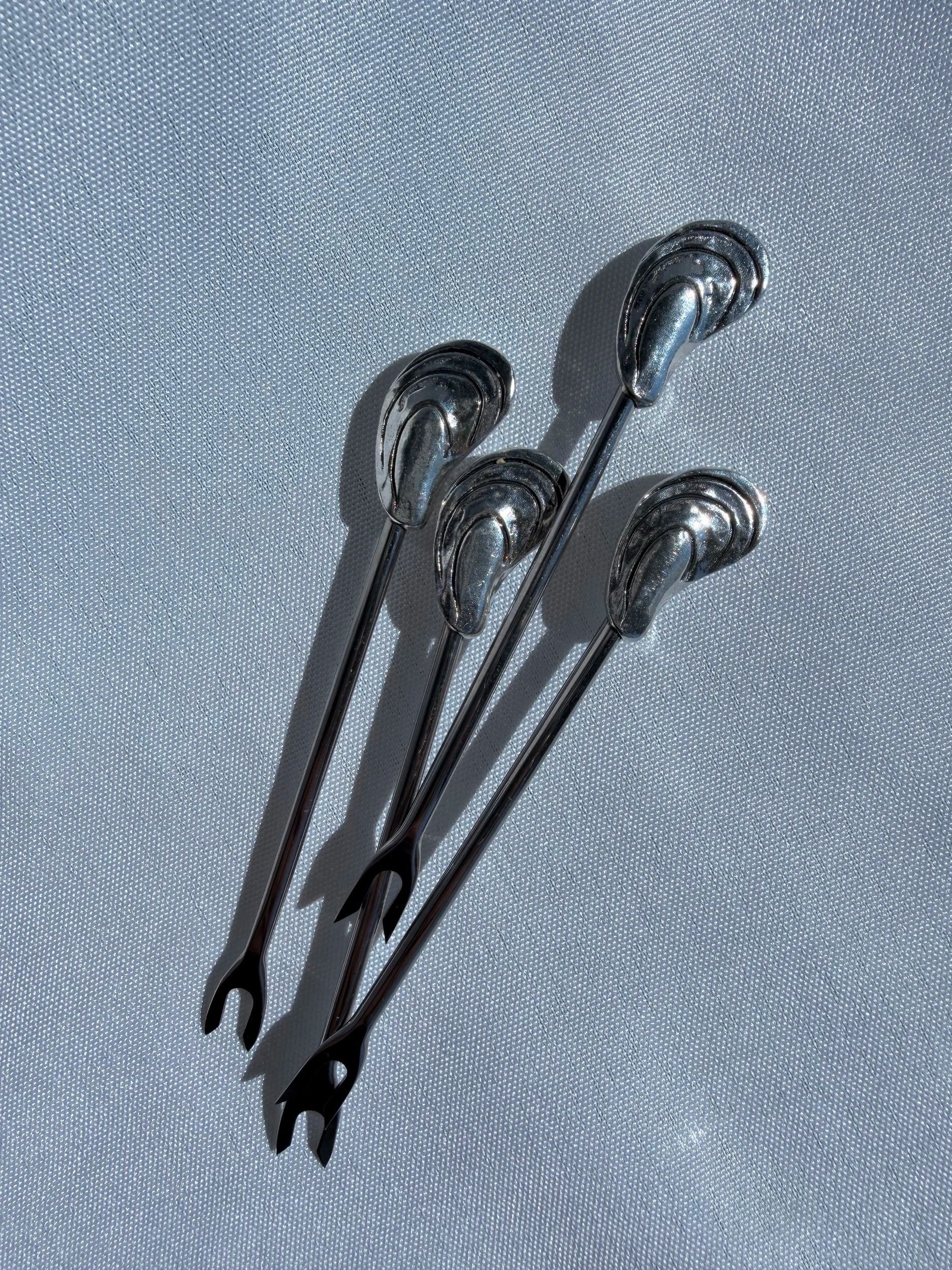 Oyster Shell Cocktail Pick Set