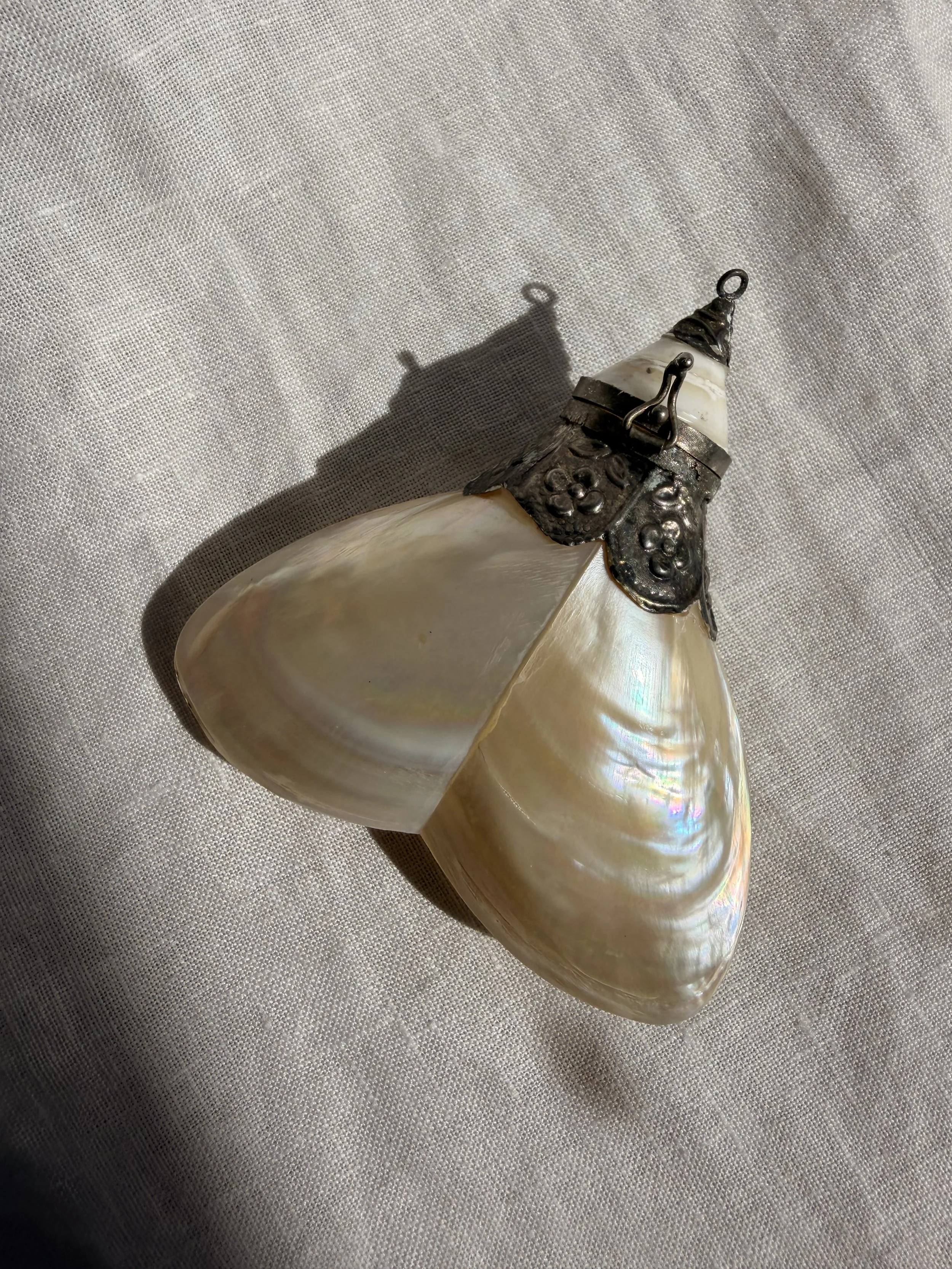 Mother of Pearl Snuff Bottle - I