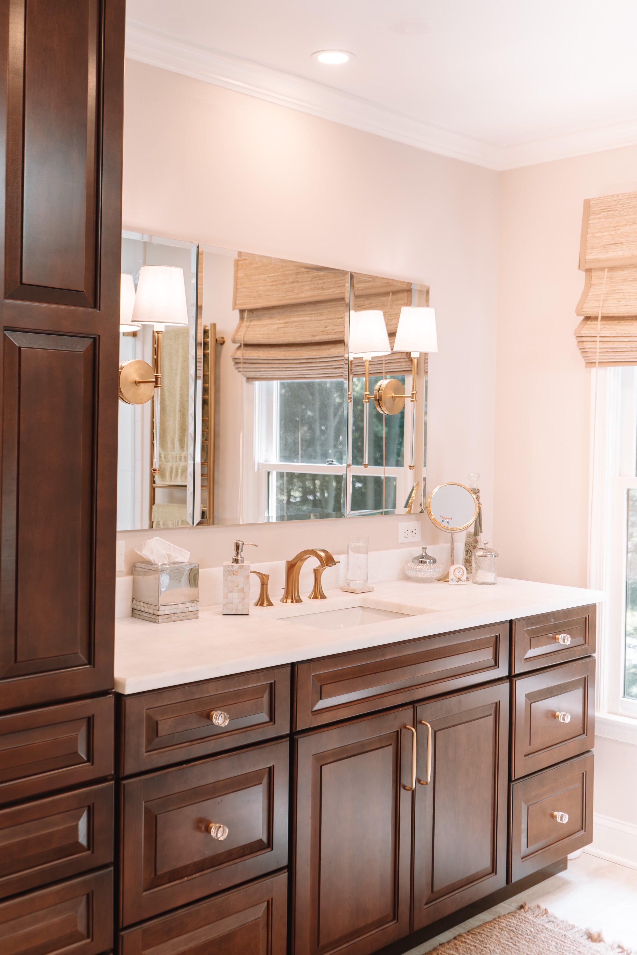Brown-Bathroom.-06.jpg