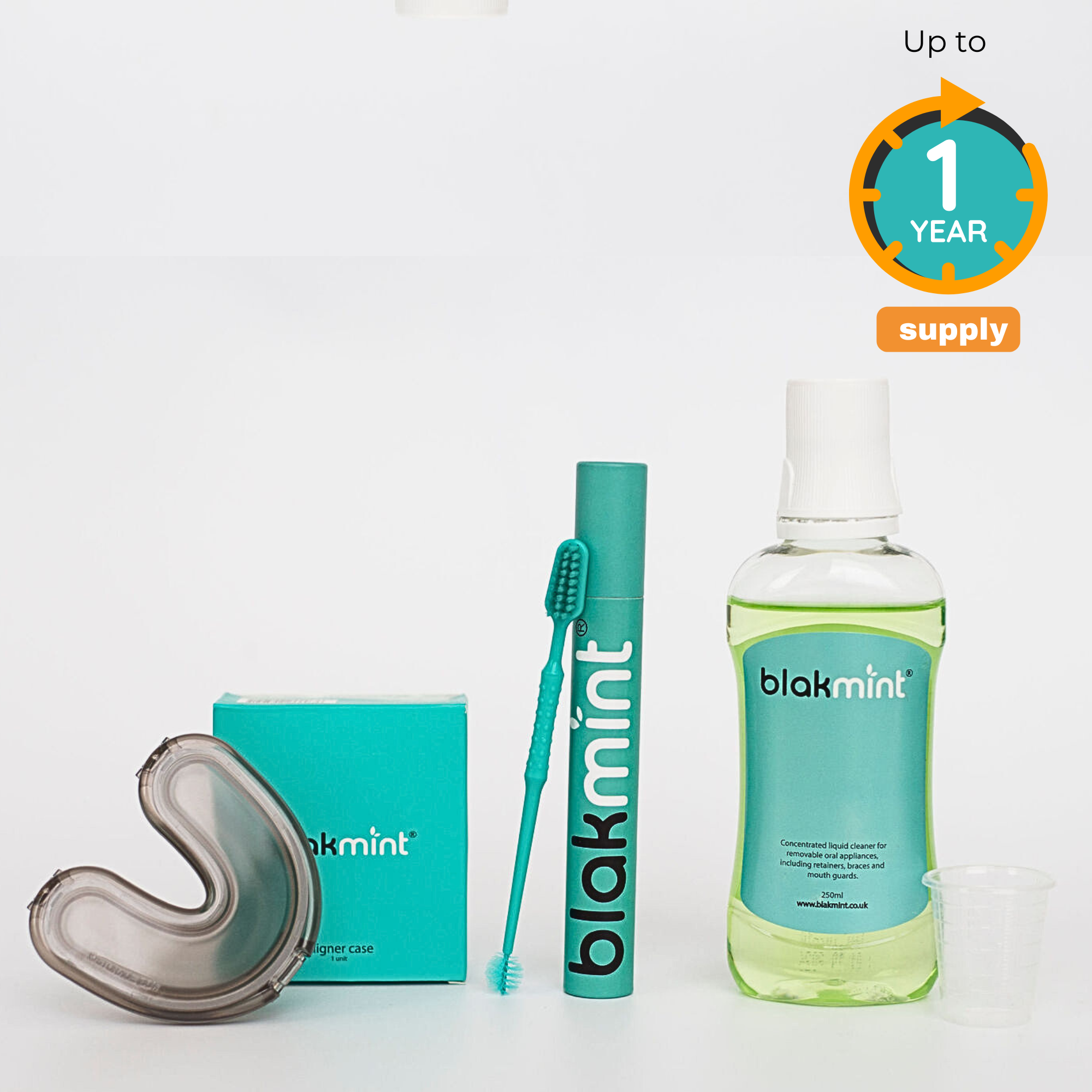 BUNDLE 3 - Retainer cleaner / Case / Brush